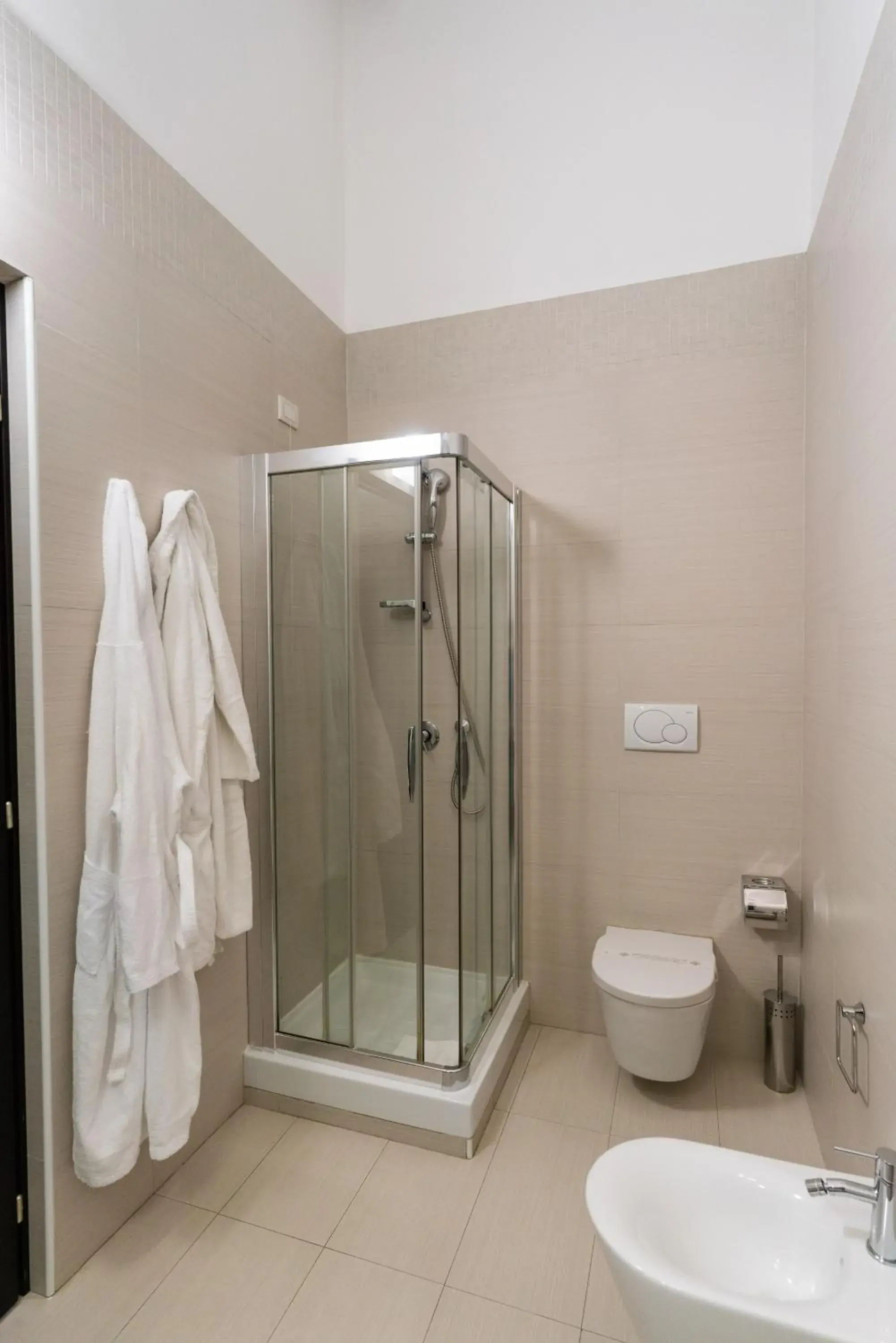 Shower, Bathroom in Palazzo Indelli