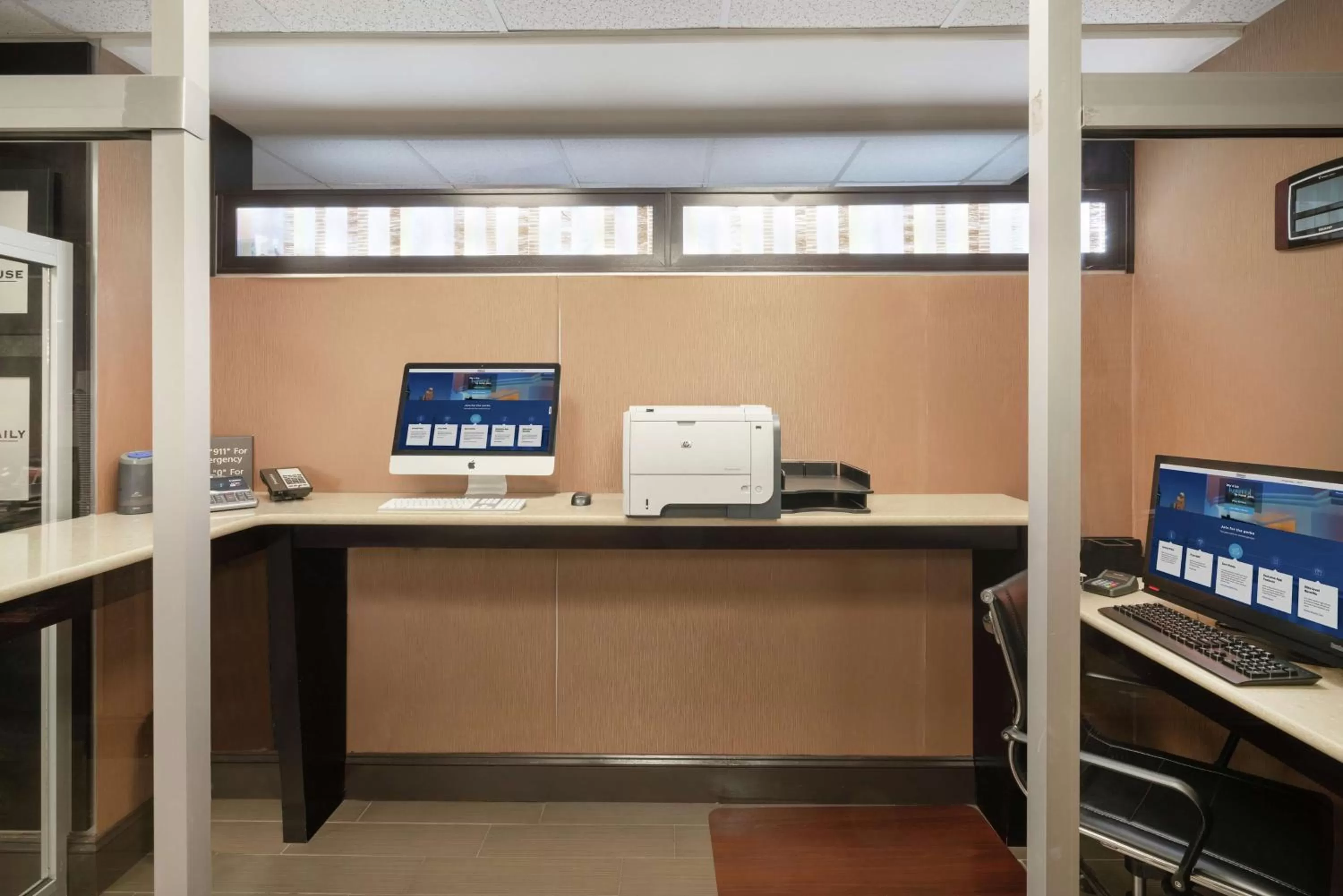 Business facilities in Hampton Inn Dublin