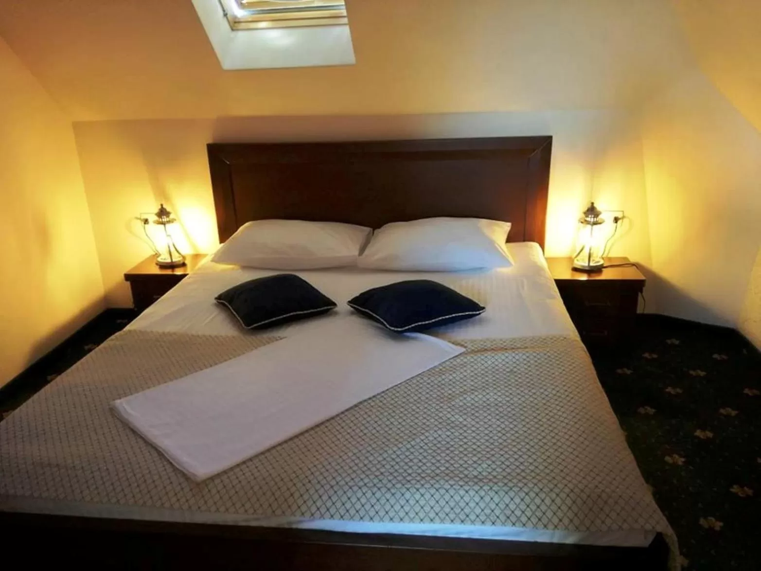 Bed in Hotel Trebjesa