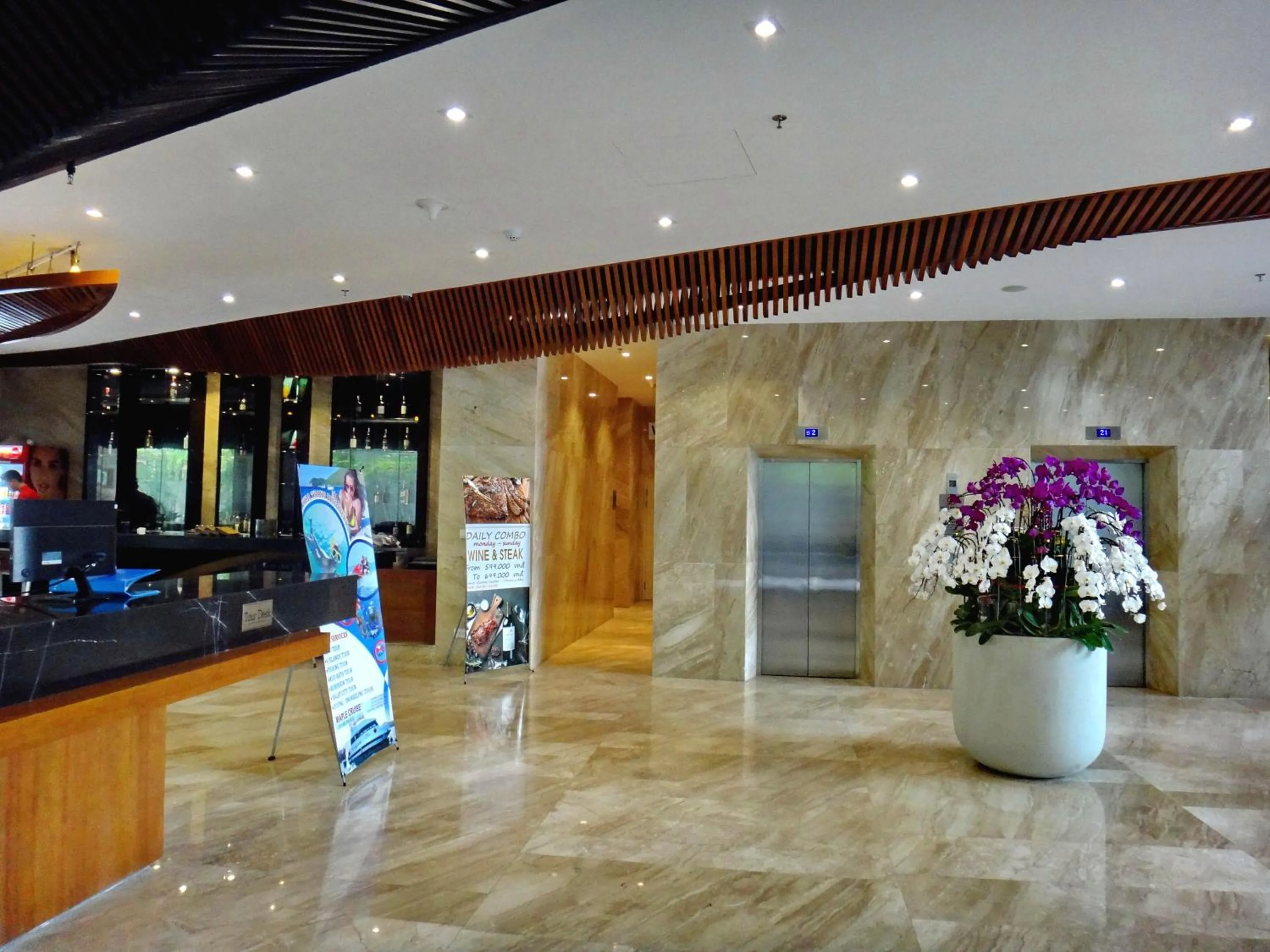 Facade/entrance in Holi Beach Hotel & Apartments