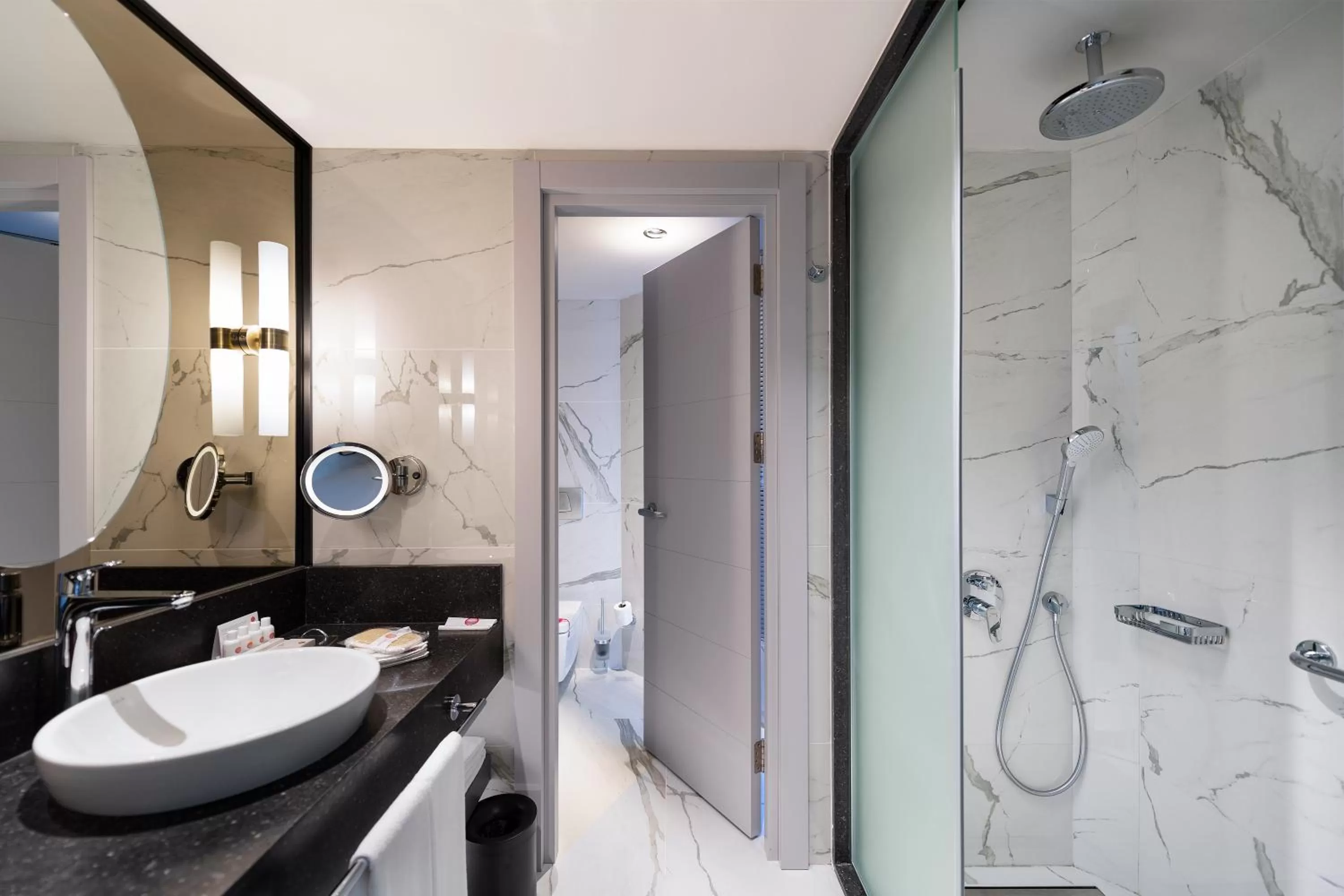 Shower in Arum Barut Collection - Ultra All Inclusive