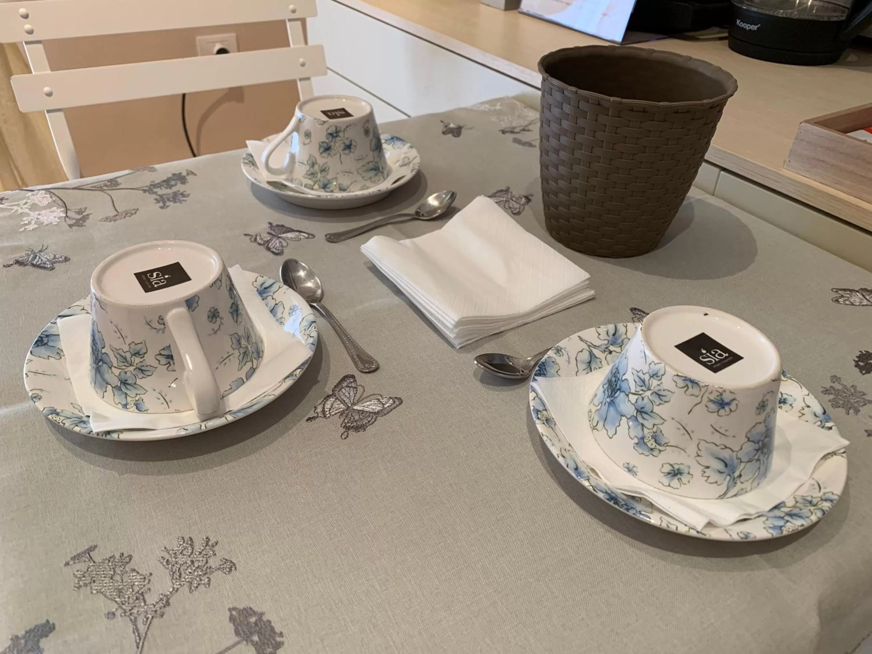 Large Double Room in B&B La Littorina Parcheggio Umbria Centro Ideale Rasiglia Cascate di Pale Ponte Tibetano Sellano