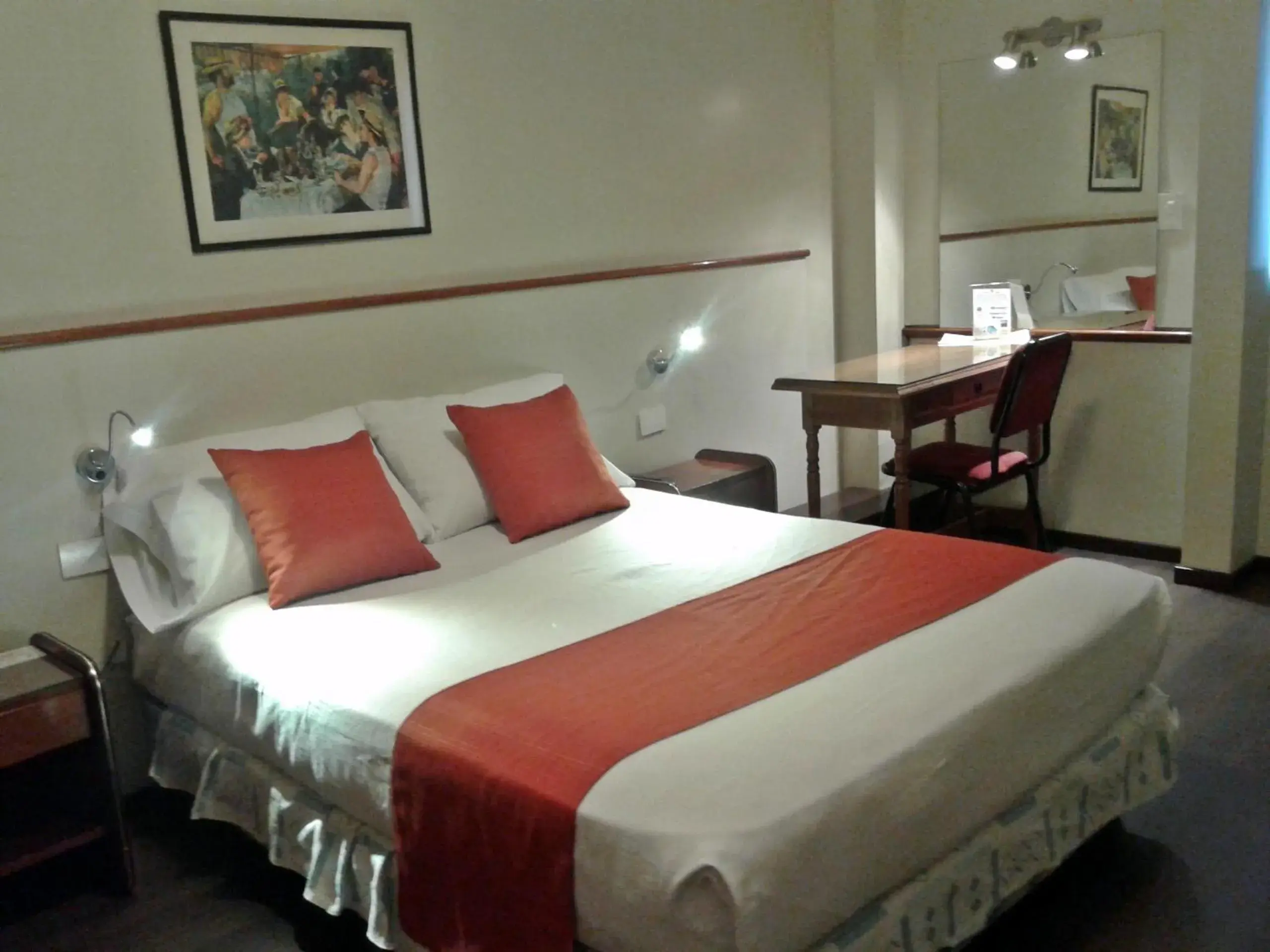 Bed in Alpino Hotel