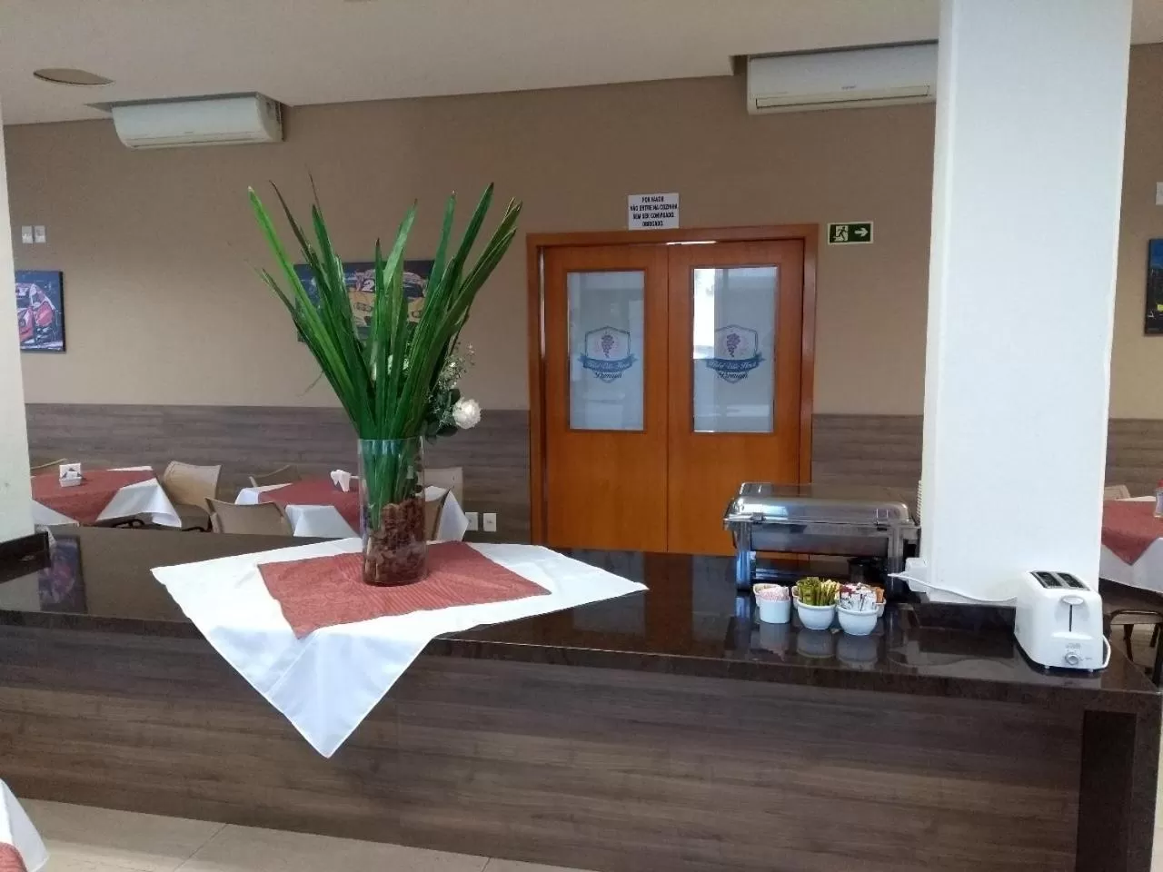 Dining area in Hotel Ville House Premium