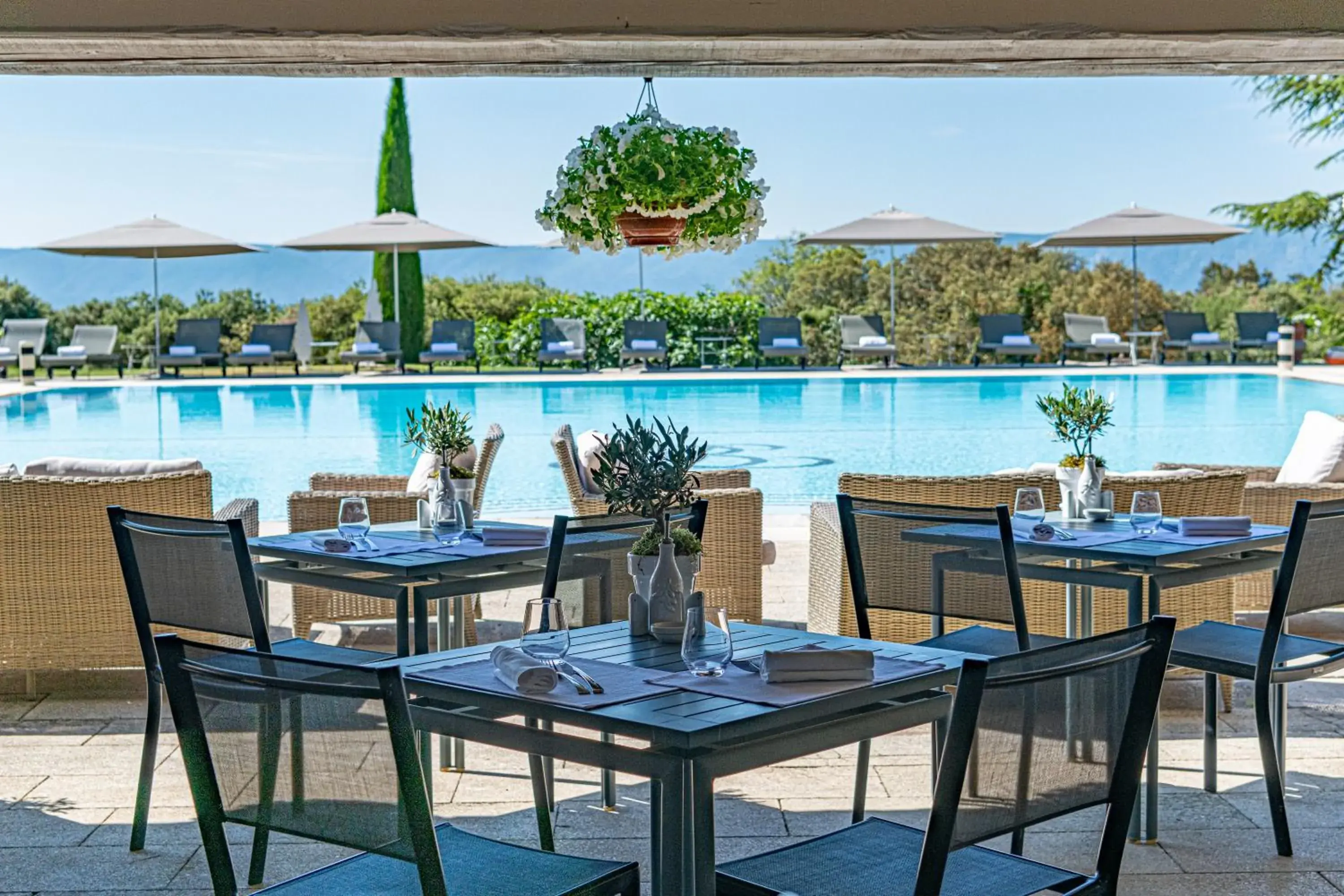 Restaurant/places to eat, Swimming Pool in Hotel Les Bories & Spa