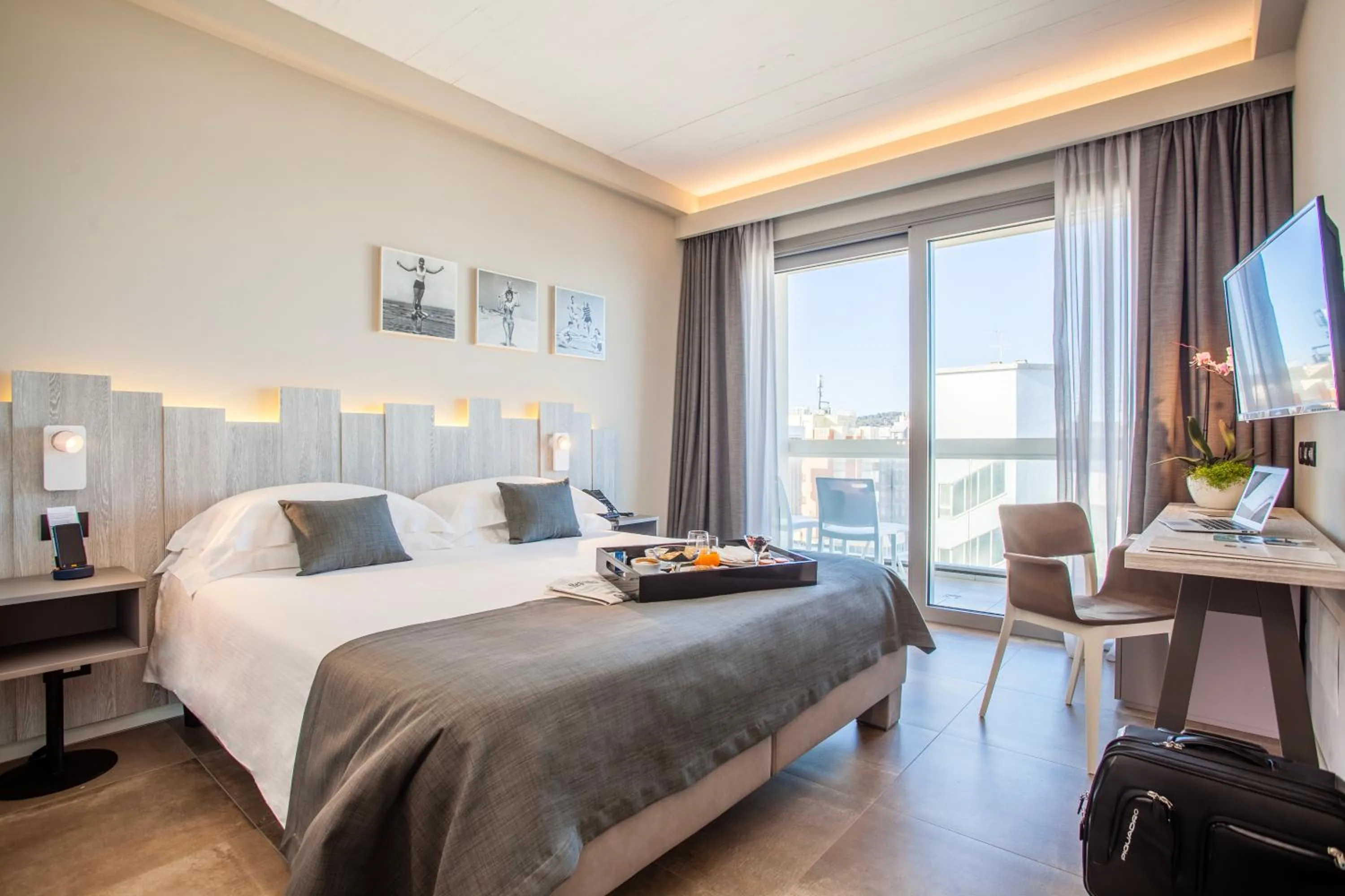 Bedroom, Bed in Nautilus Family Hotel