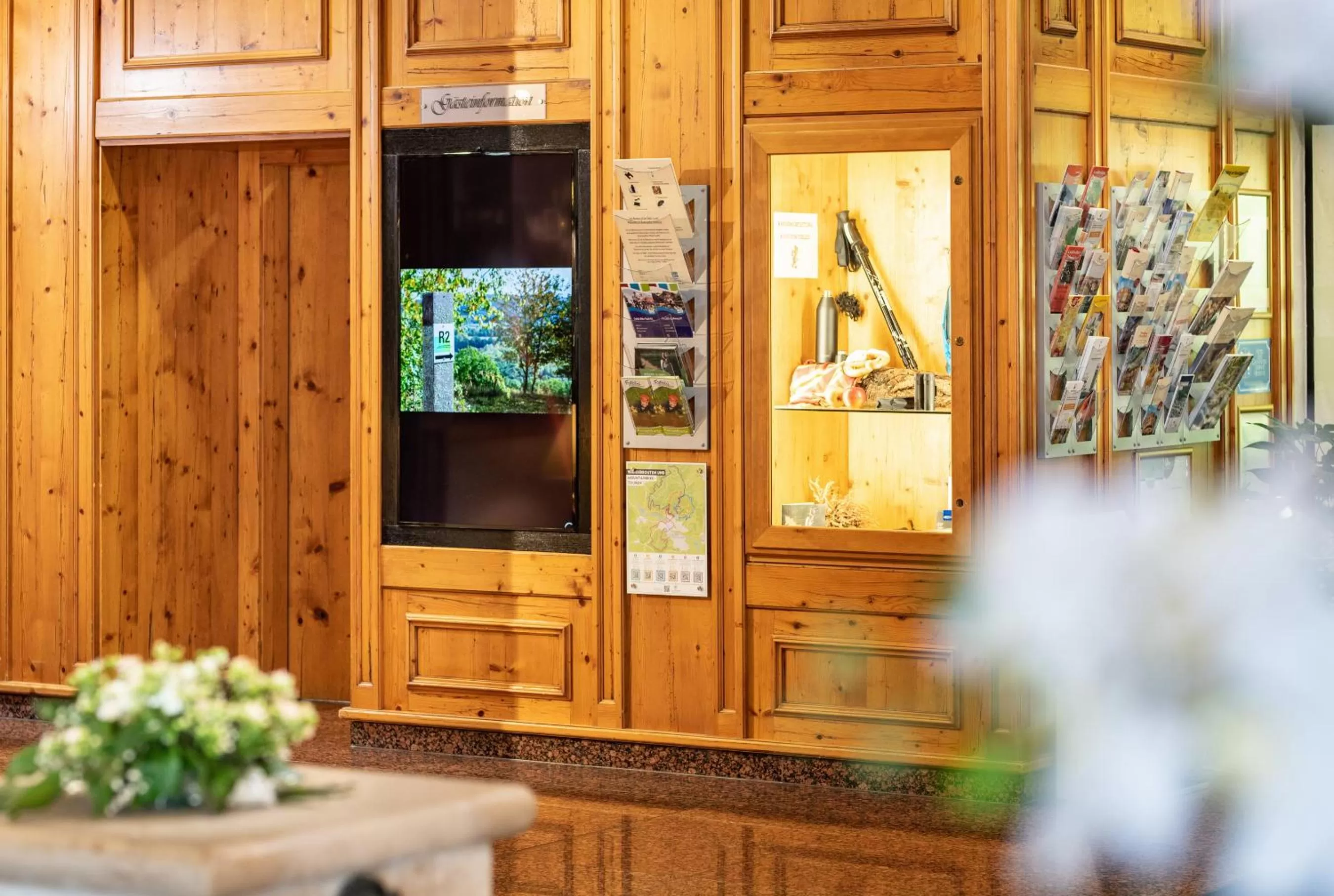 Lobby or reception in Göbels Hotel Rodenberg