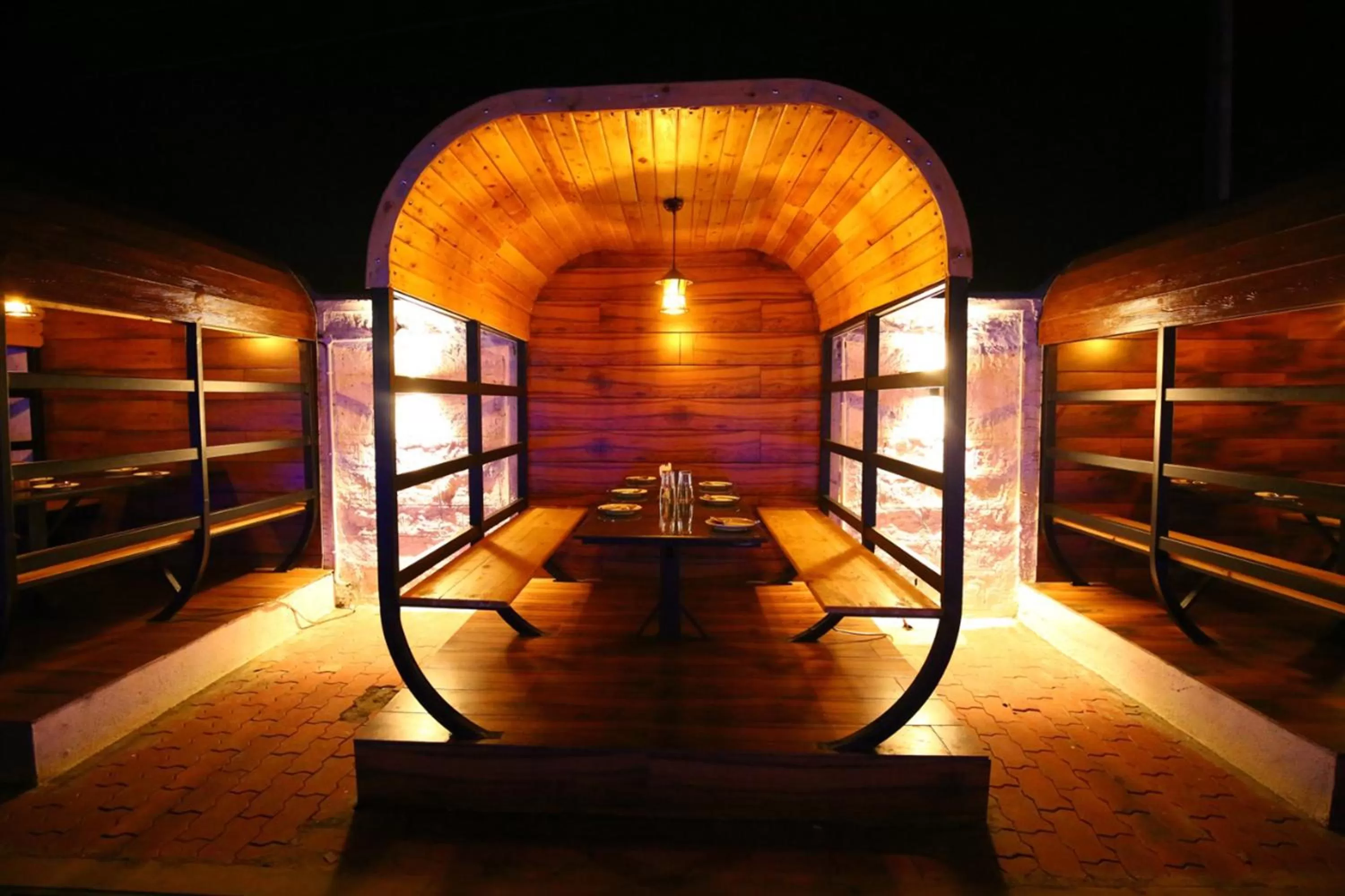 Restaurant/places to eat in DVG Socials Retreat