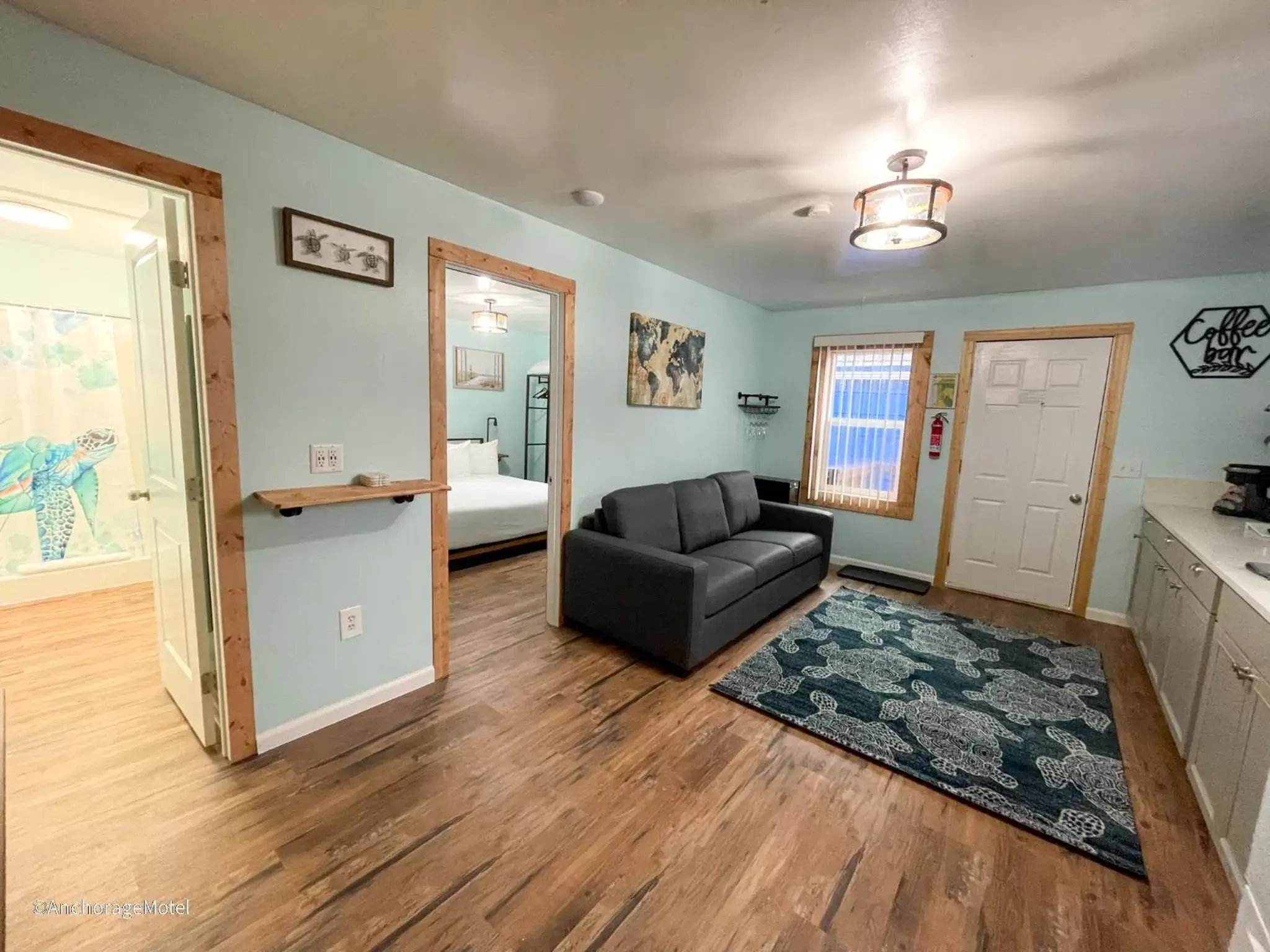 Seating Area in The Anchorage Motel