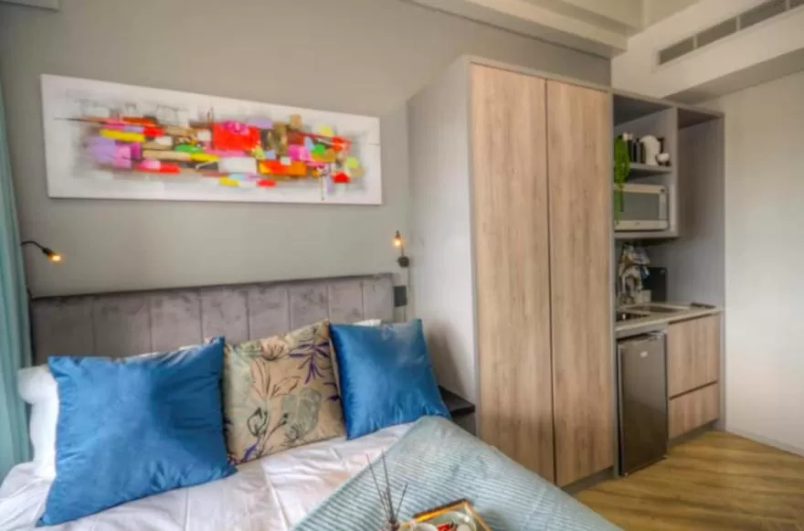 Bed in Executive City Micro Living in Long Street at One Thibault
