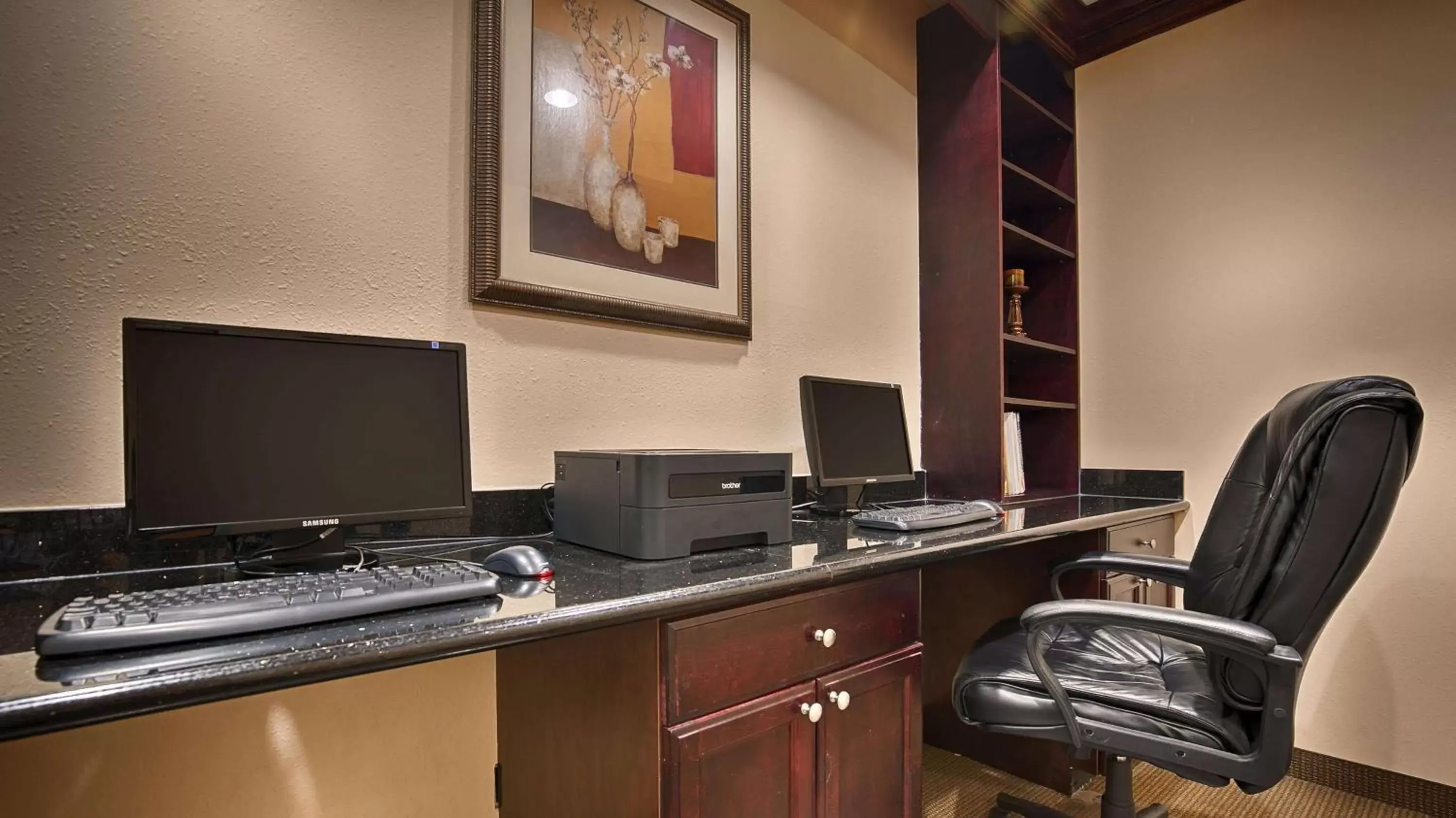 On site, Business Area/Conference Room in Best Western Plus Manvel