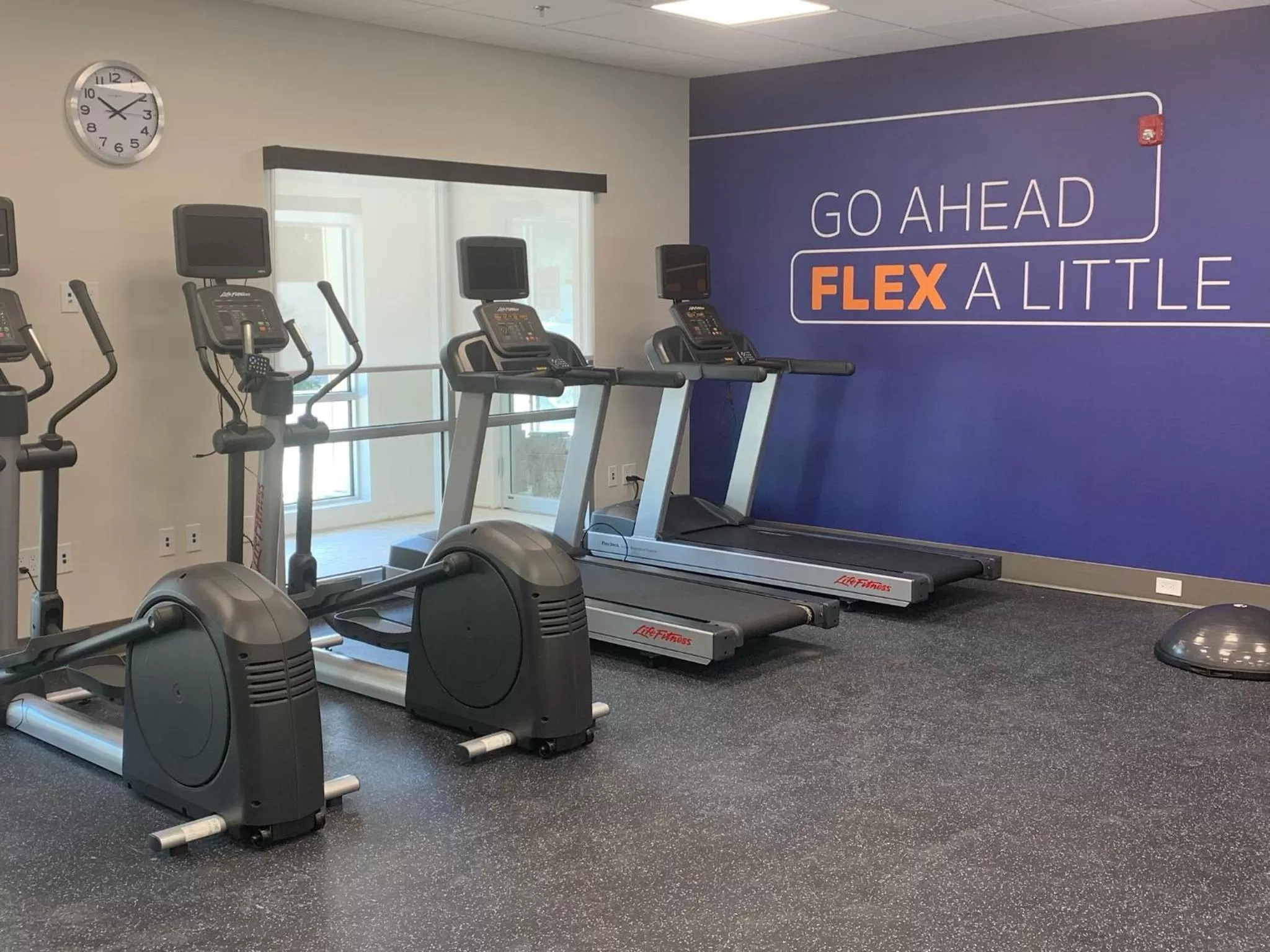Fitness centre/facilities in Holiday Inn Express & Suites Courtenay - Comox by IHG