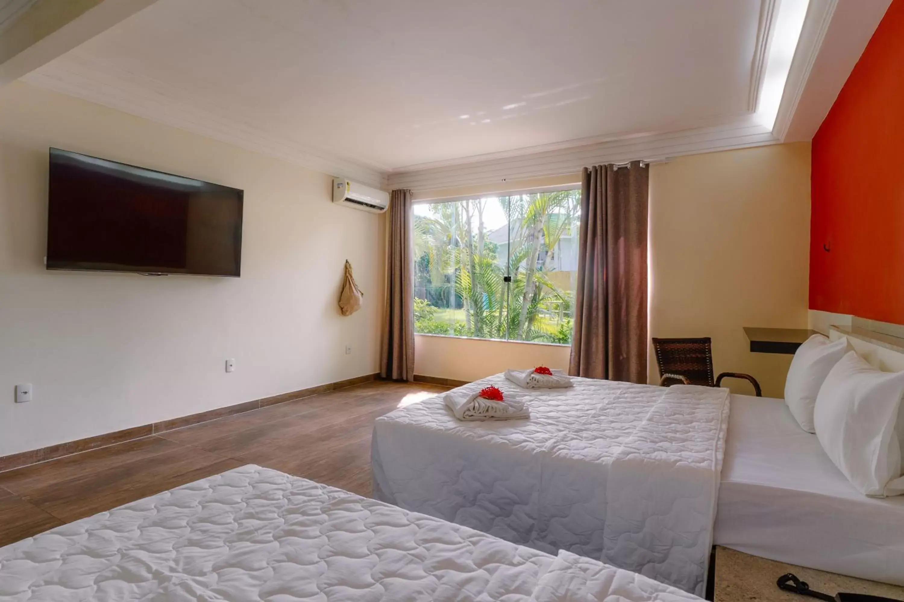 Bed in Floral Inn Family Bed in Floral Inn Family