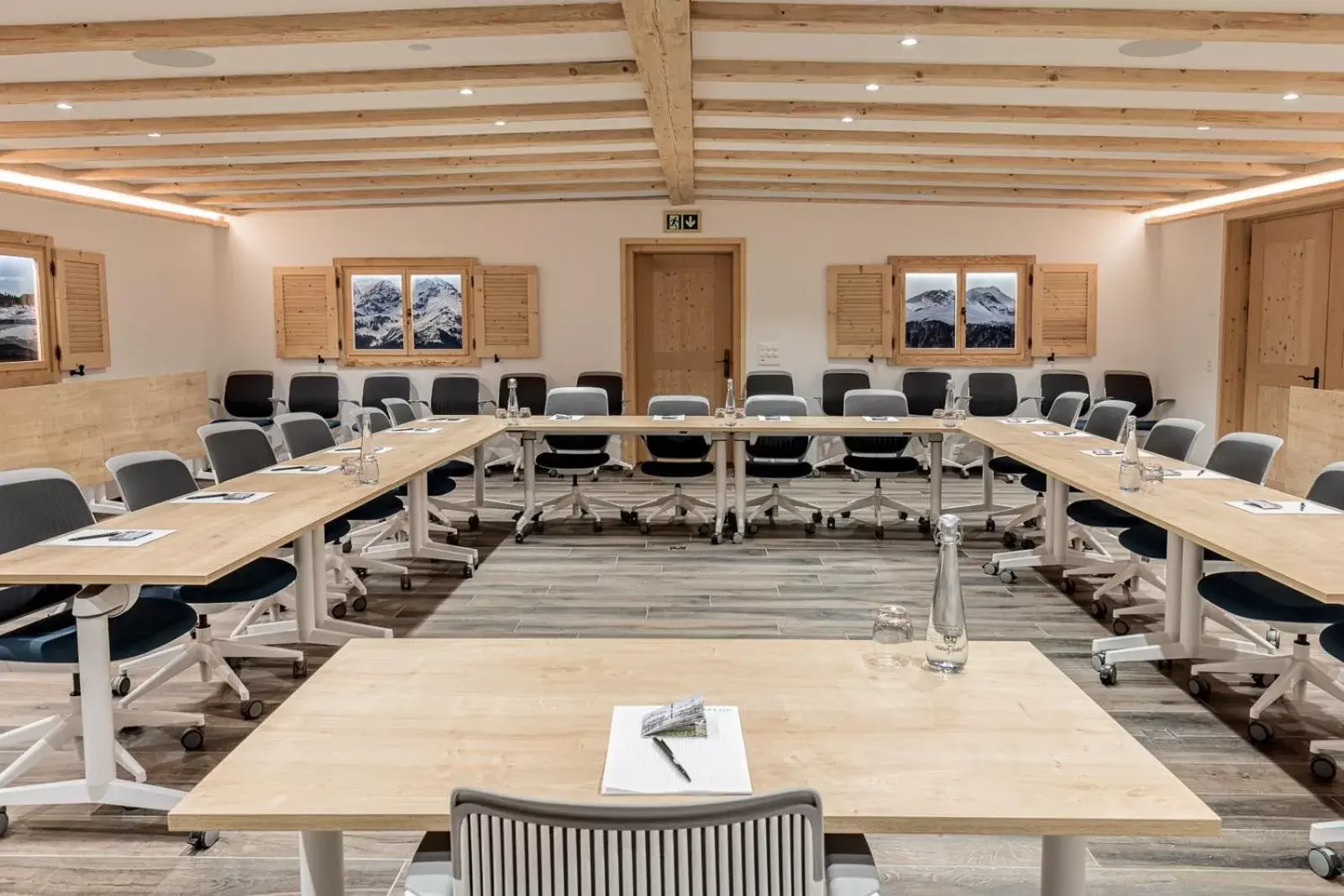 Meeting/conference room in Hotel Sarain Active Mountain Resort