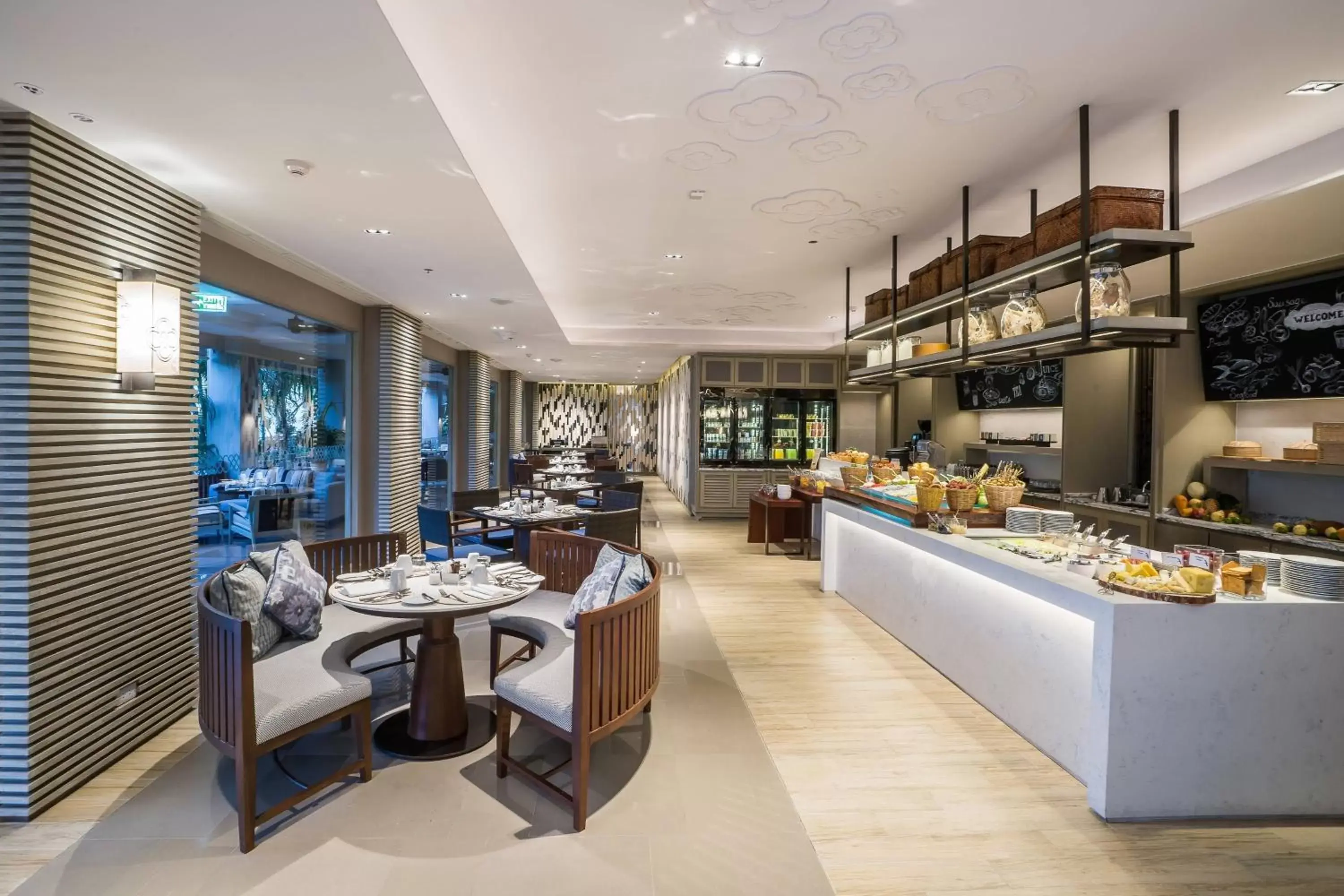 Breakfast, Restaurant/Places to Eat in Phuket Marriott Resort and Spa, Nai Yang Beach