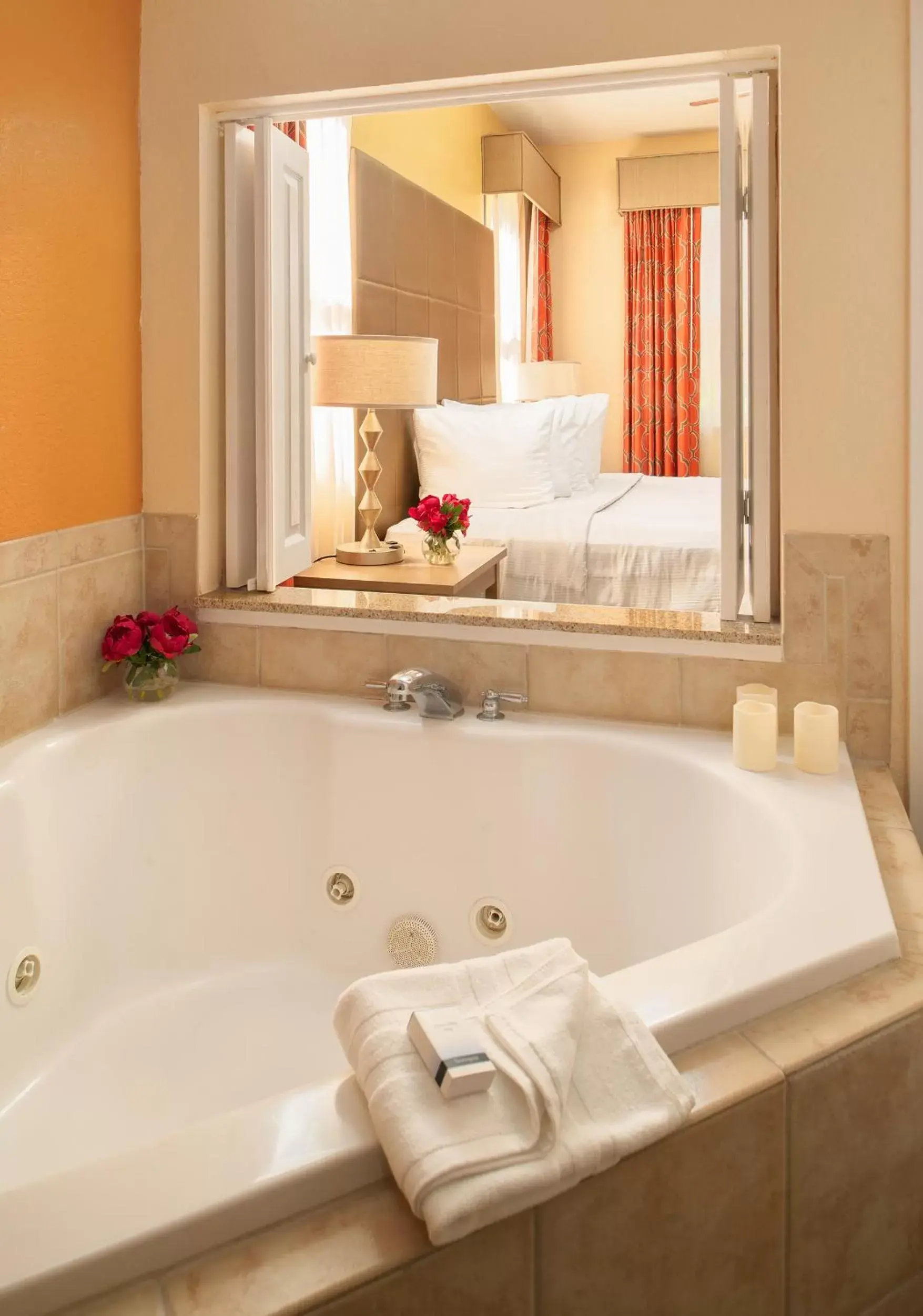 Hot Tub, Bathroom in Floridays Orlando Two & Three Bed Rooms Condo Resort