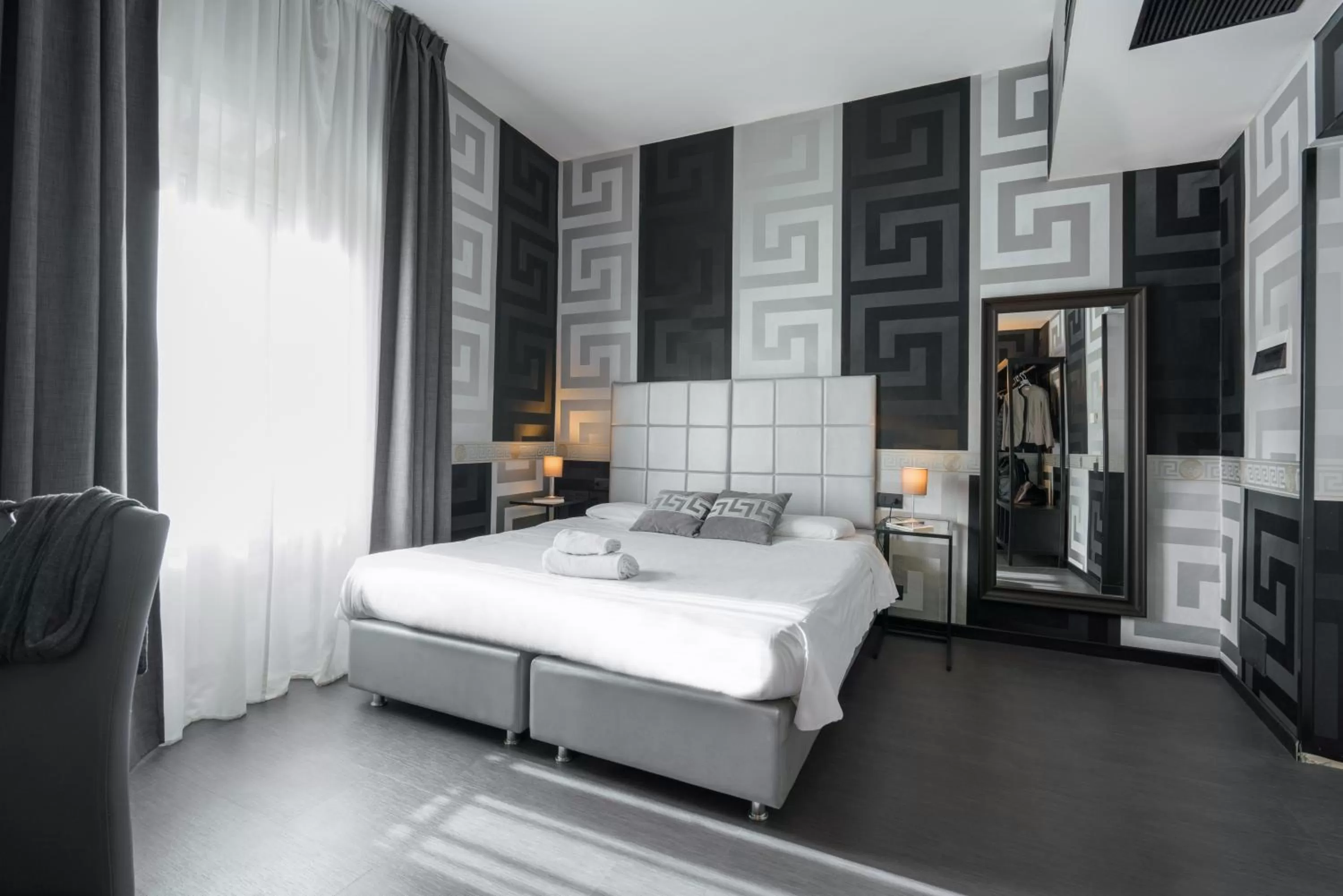 Photo of the whole room, Bed in Hotel Spagna