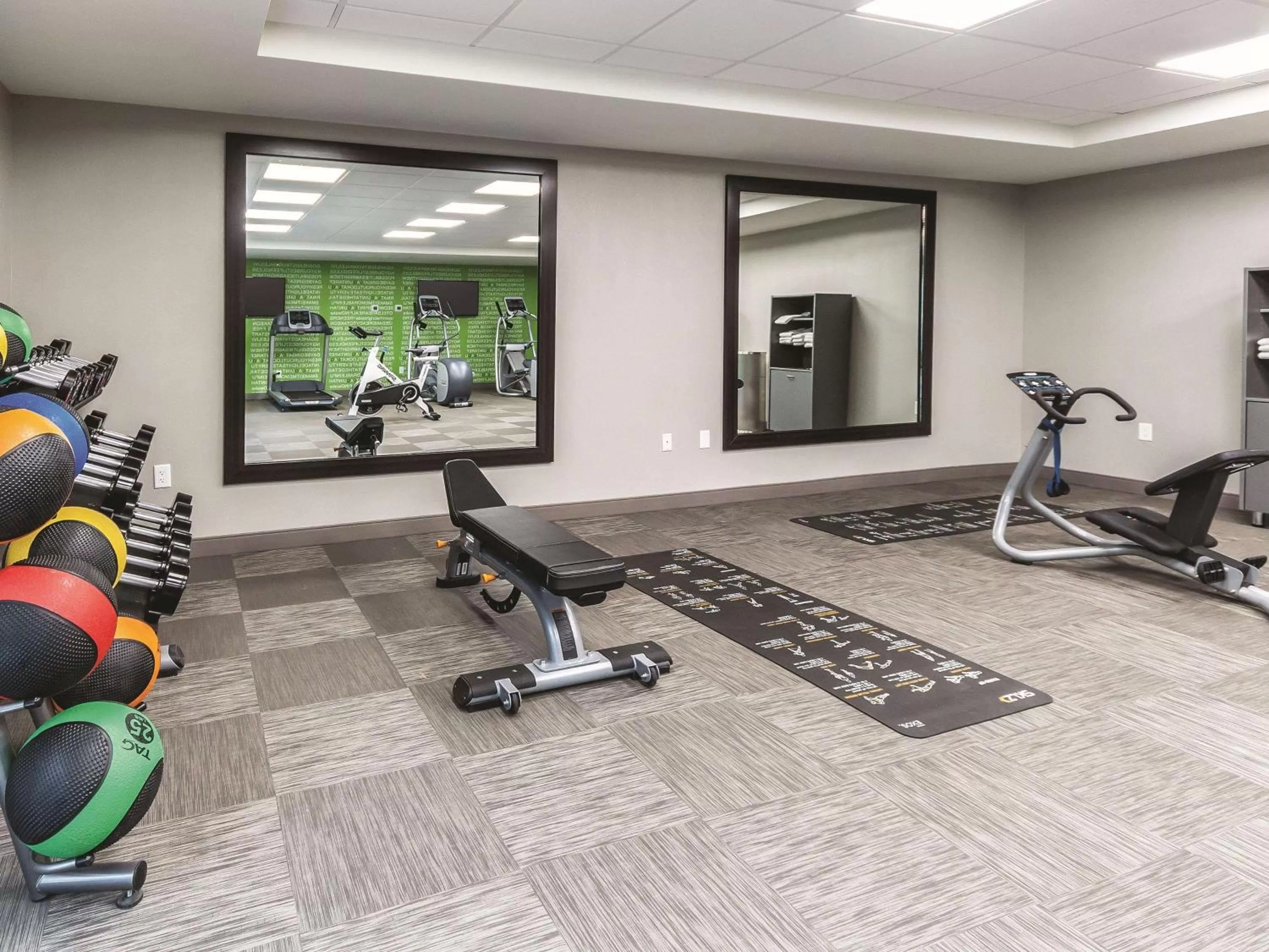 Fitness centre/facilities in La Quinta by Wyndham Grand Junction Airport