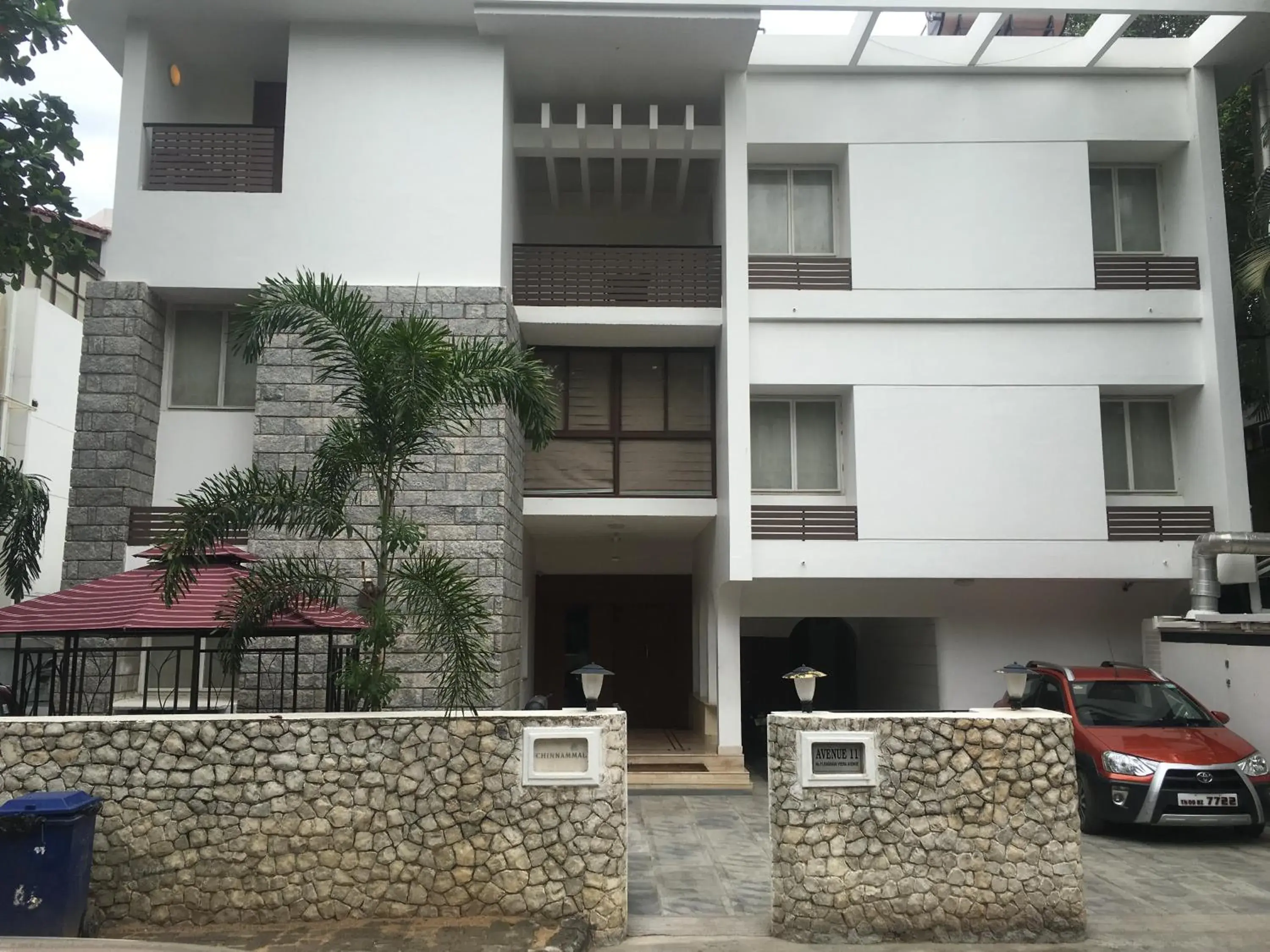 Facade/entrance in Avenue 11 Boutique Residences, Poes Garden Chennai