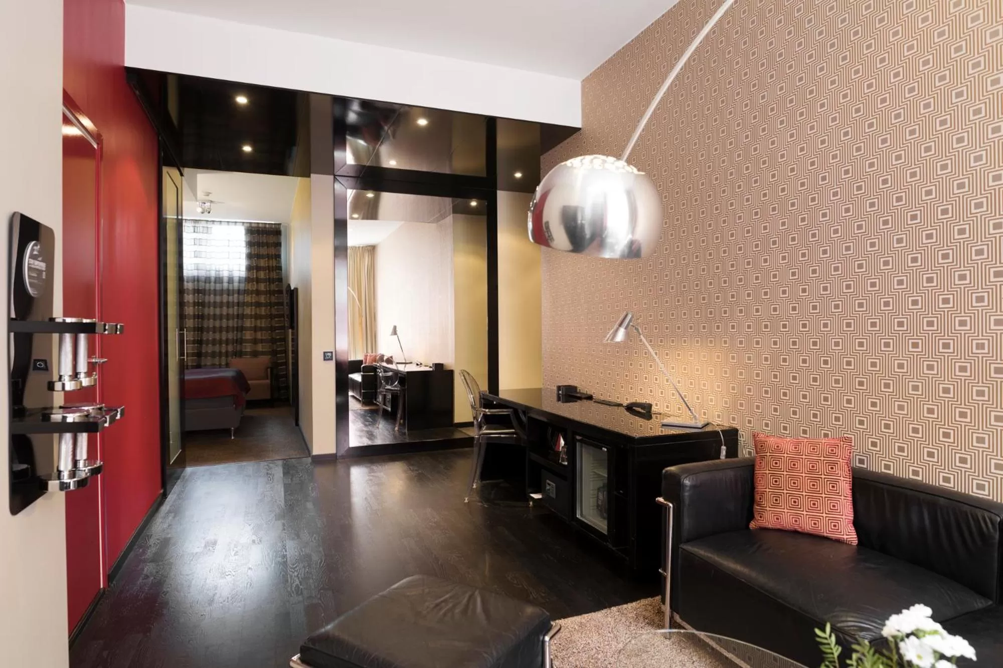 TV and multimedia in ProfilHotels Savoy