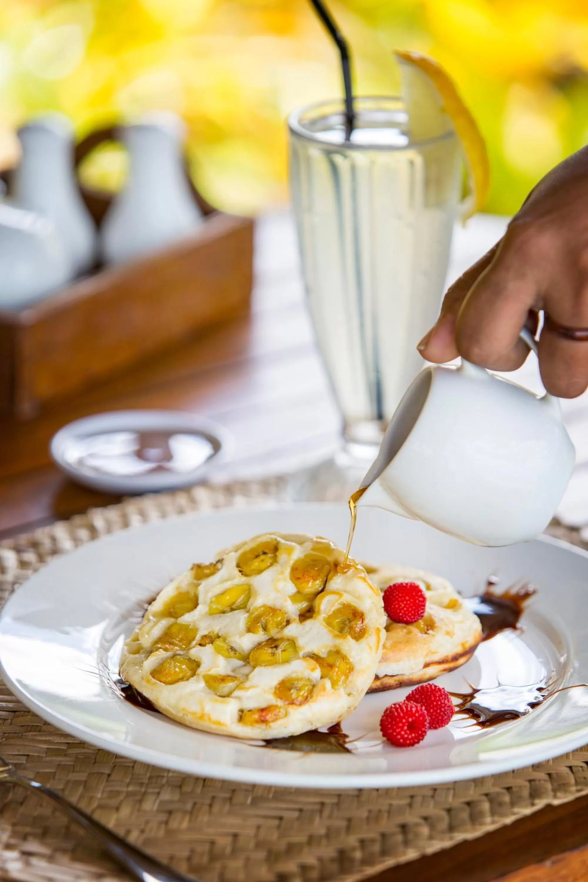 Lunch in Poppy's on the Lagoon