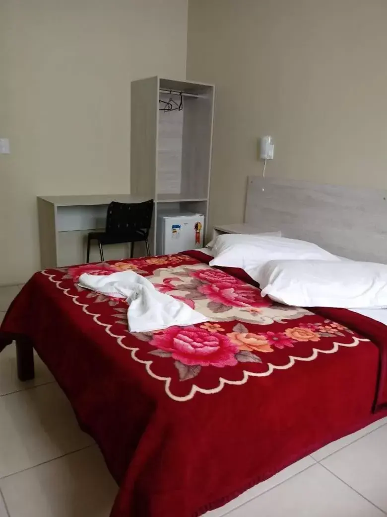 Bedroom, Bed in Marechal Plaza Hotel