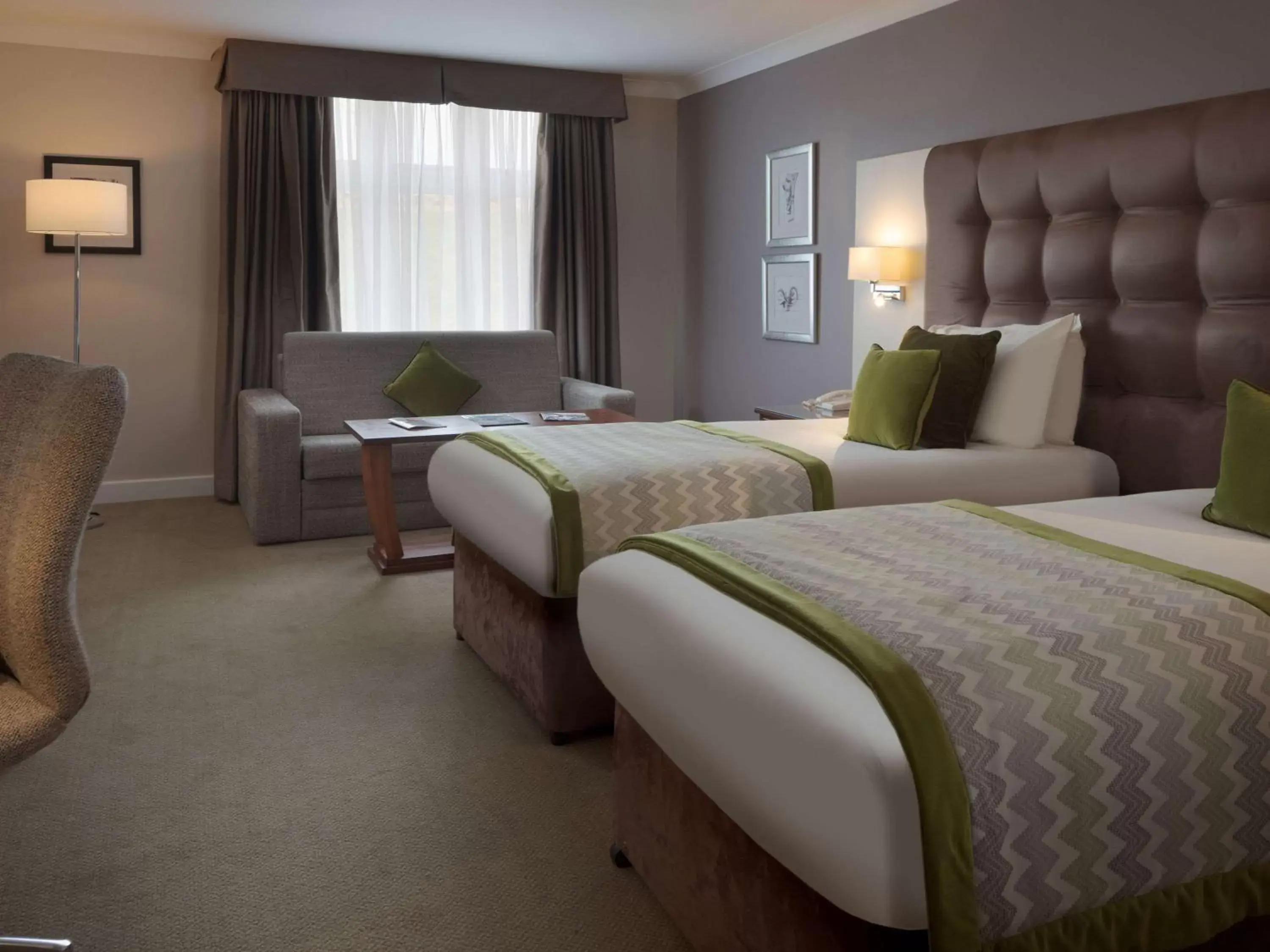 Photo of the whole room, Bed in Mercure Shrewsbury Albrighton Hall Hotel & Spa