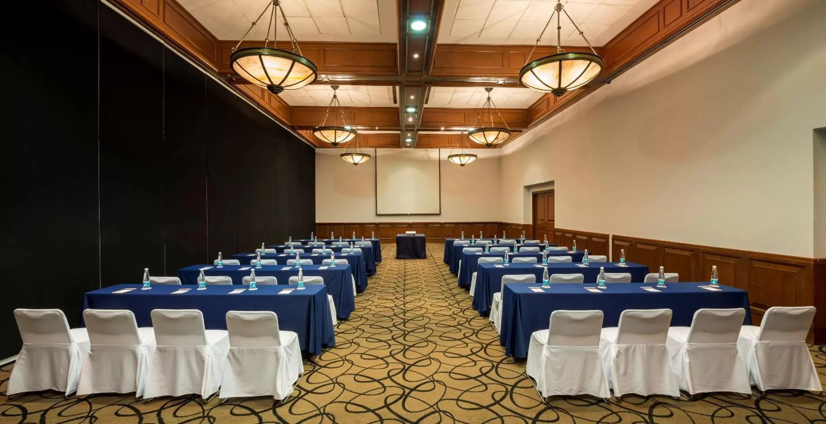 Meeting/conference room in Camino Real Puebla Angelopolis