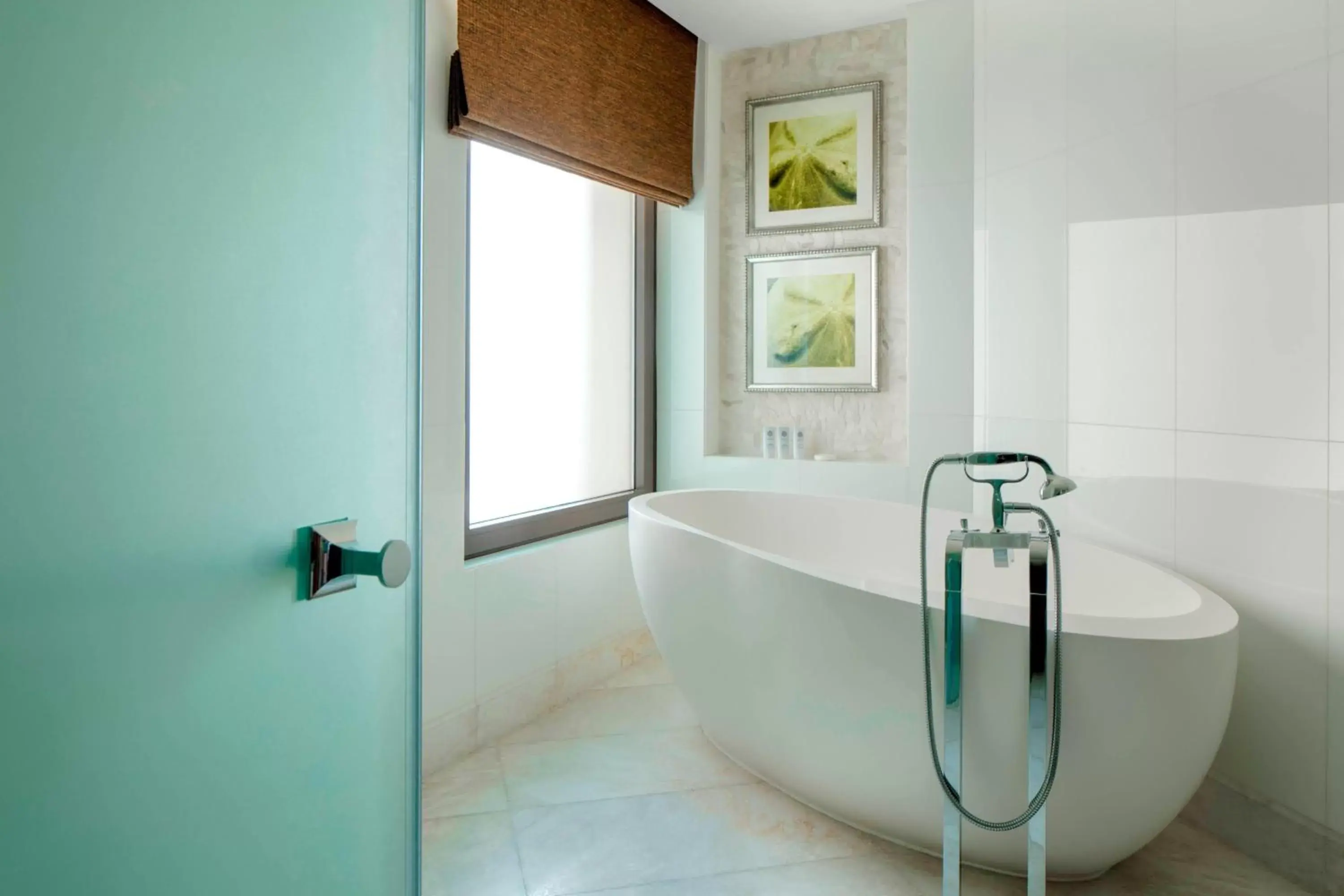 Bathroom in The St. Regis Saadiyat Island Resort, Abu Dhabi