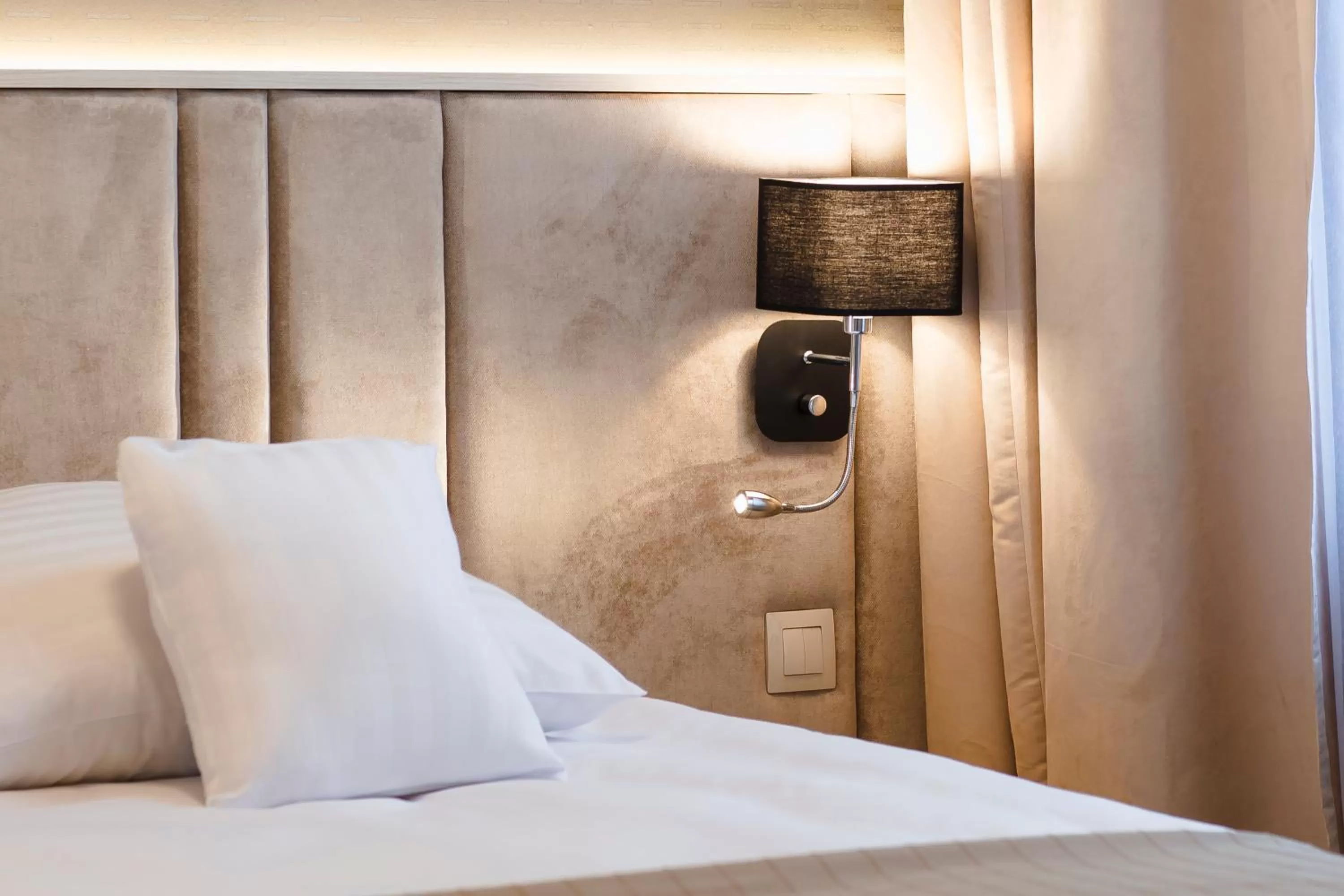 Bedroom, Bed in Art Hotel's Sosnowiec