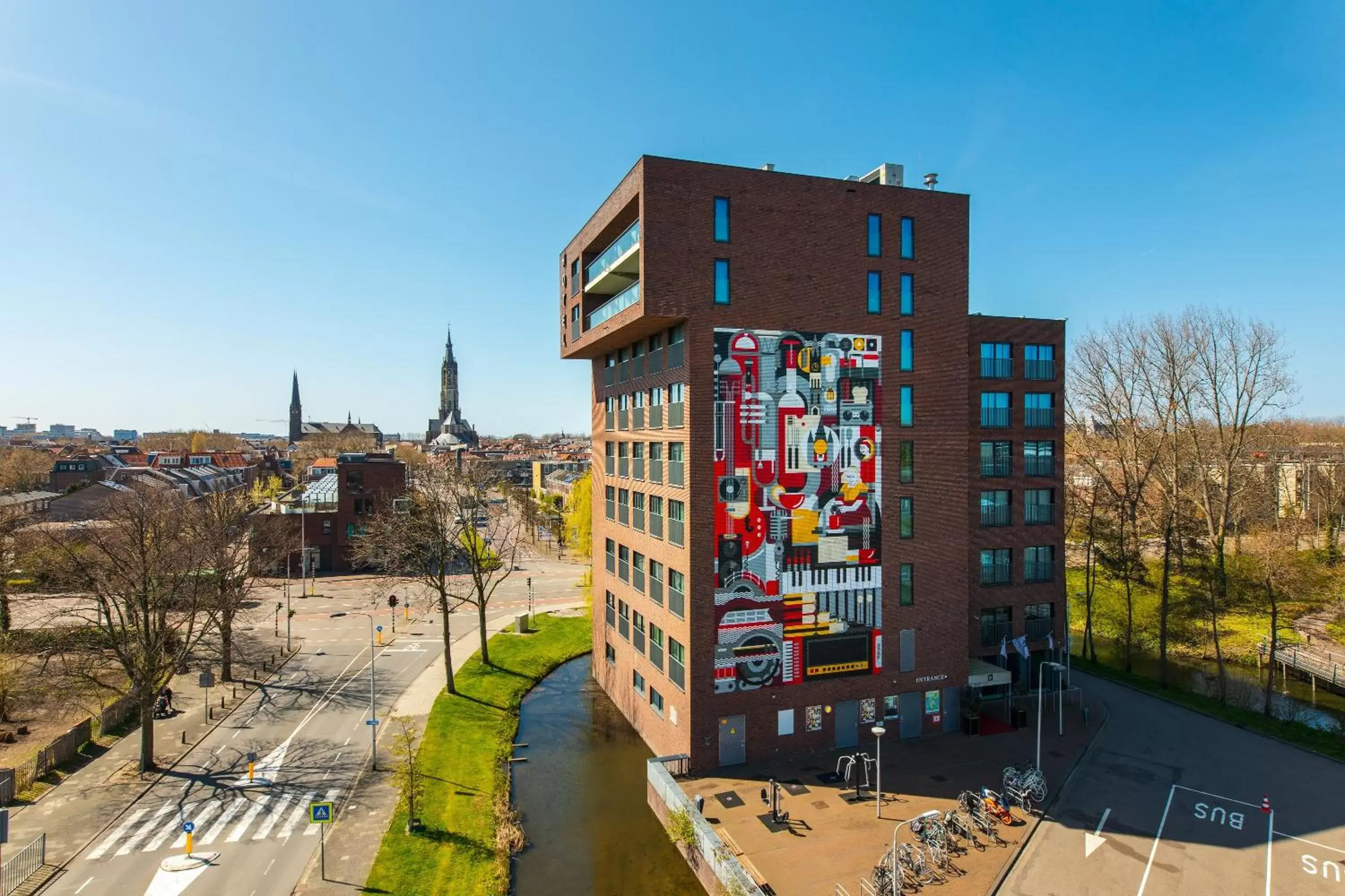 Property building in Hampshire Hotel - Delft Centre