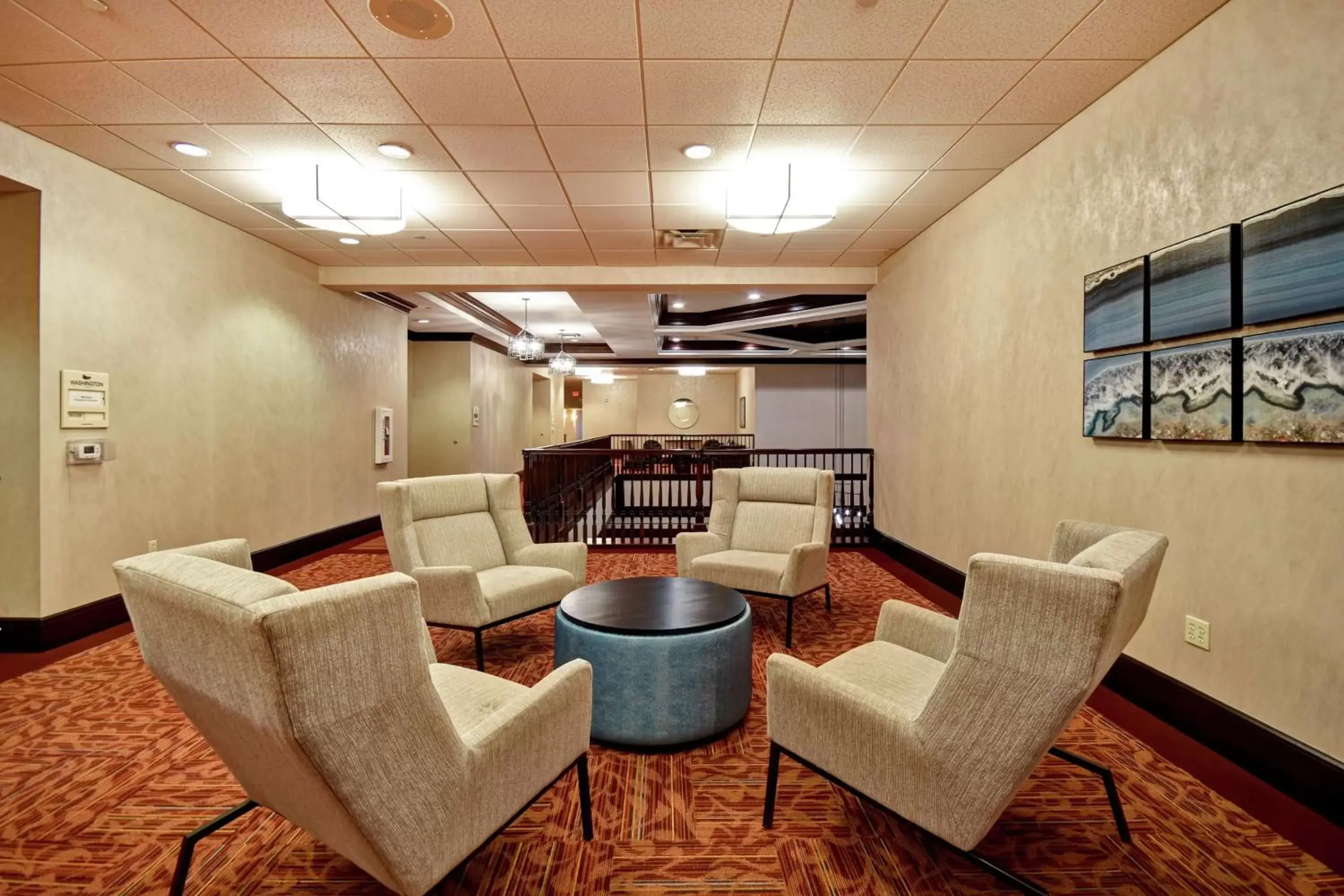 Meeting/conference room, Lounge/Bar in Homewood Suites by Hilton Chester