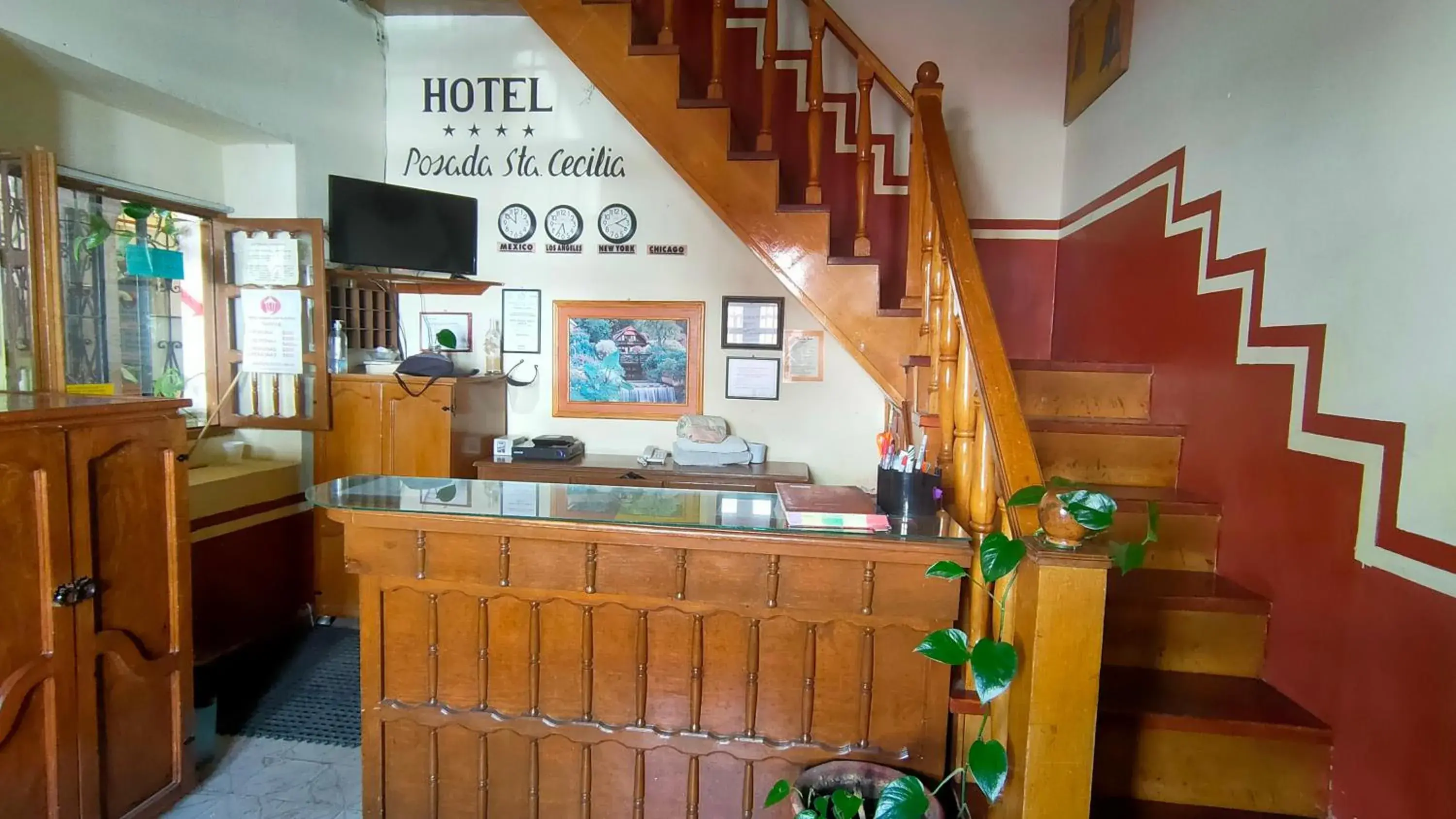 Lobby or reception, Lobby/Reception in OYO Posada Santa Cecilia, Jerez Zacatecas