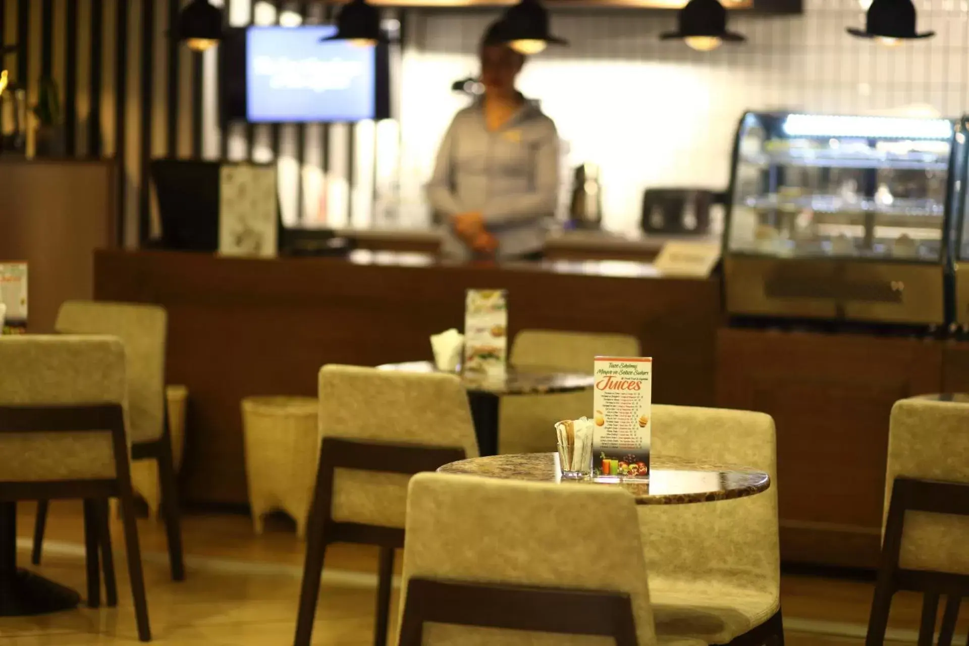 Coffee/tea facilities, Restaurant/Places to Eat in Antik Hotel Istanbul