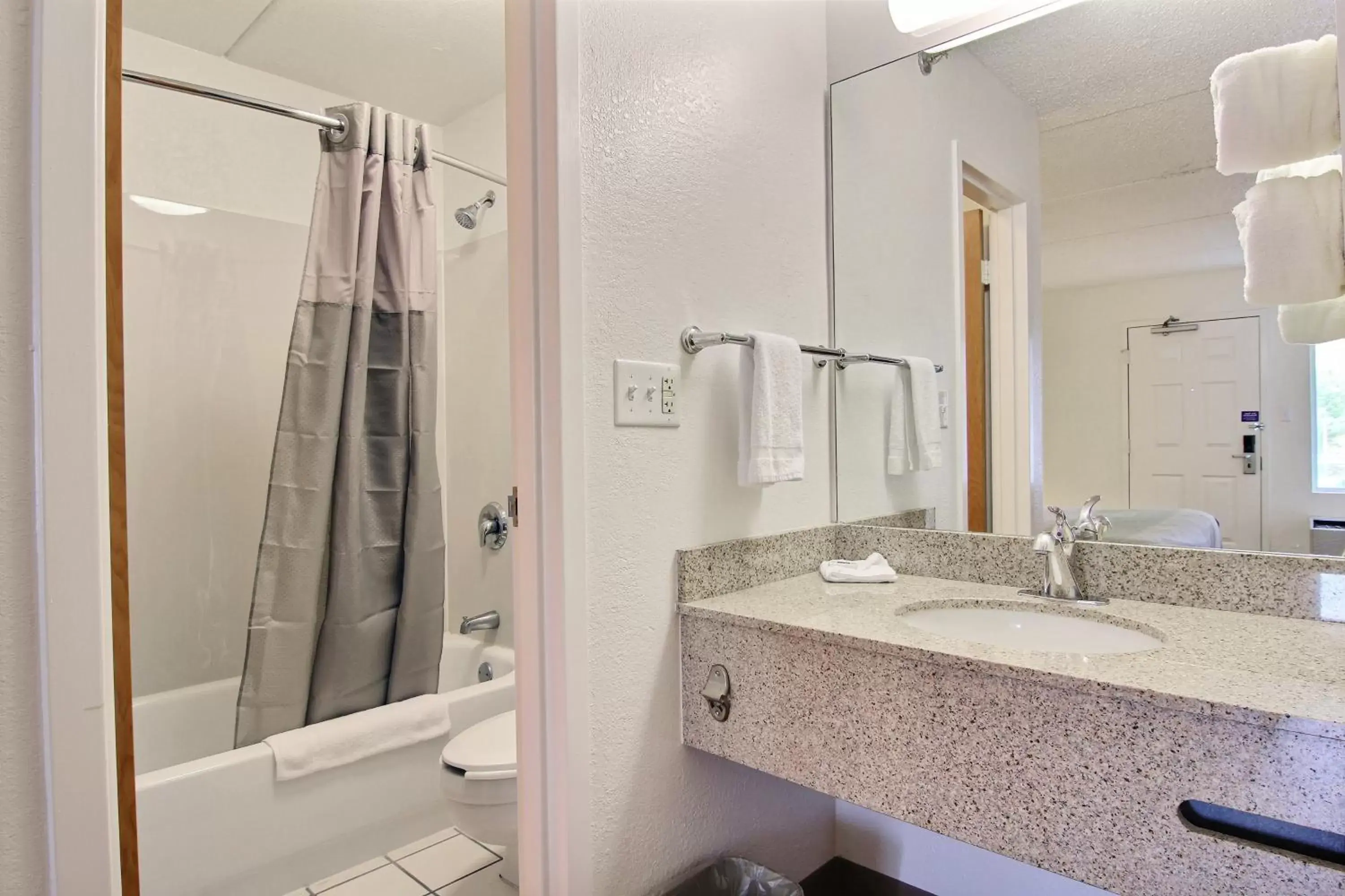 Bathroom in Motel 6-Willoughby, OH - Cleveland