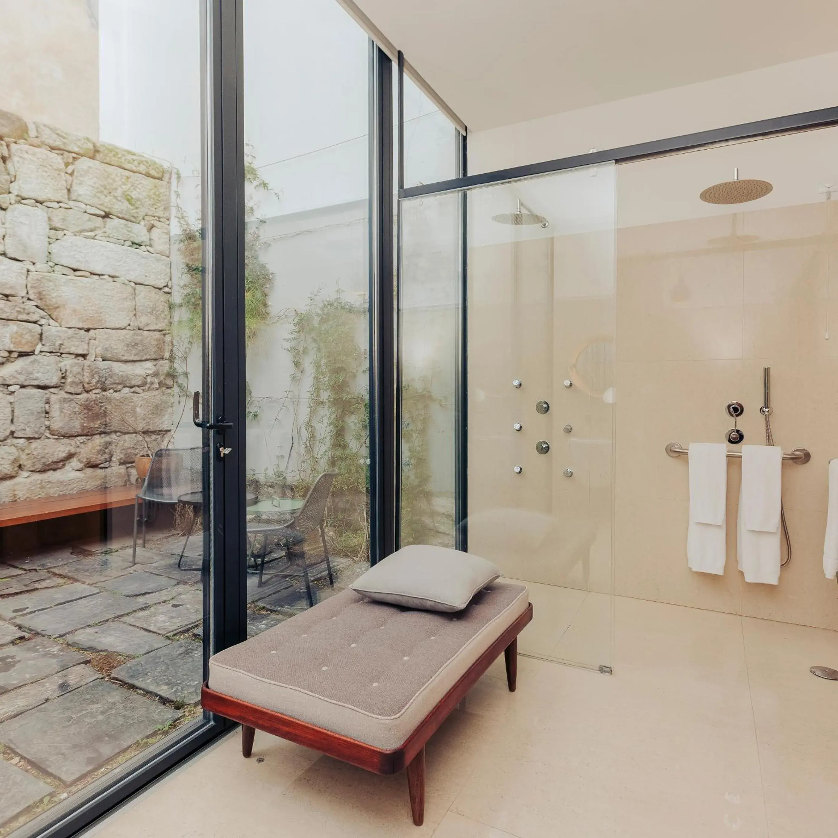 Shower, Bathroom in Rosa Et Al Townhouse