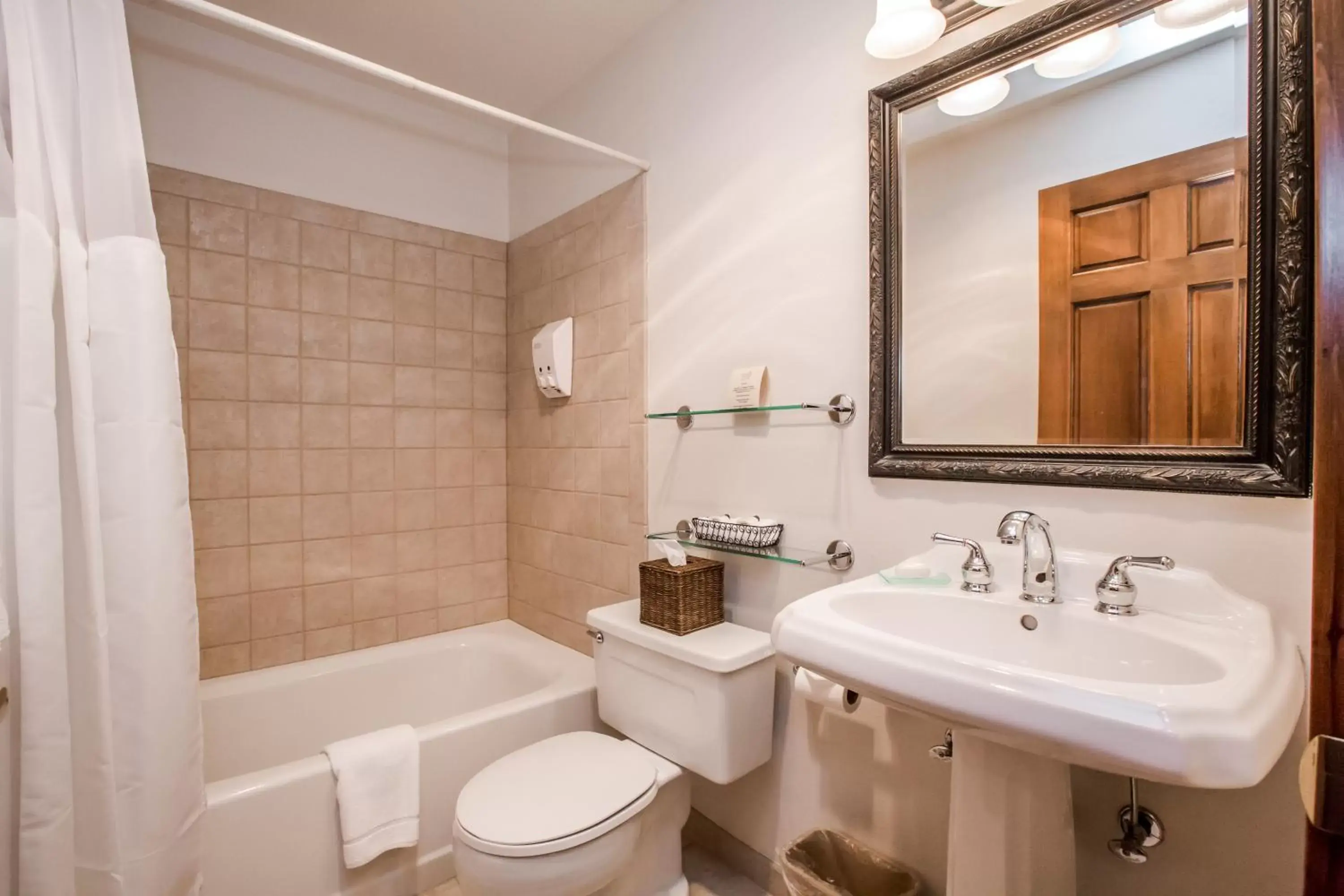 Bathroom in Kandahar Lodge at Whitefish Mountain Resort