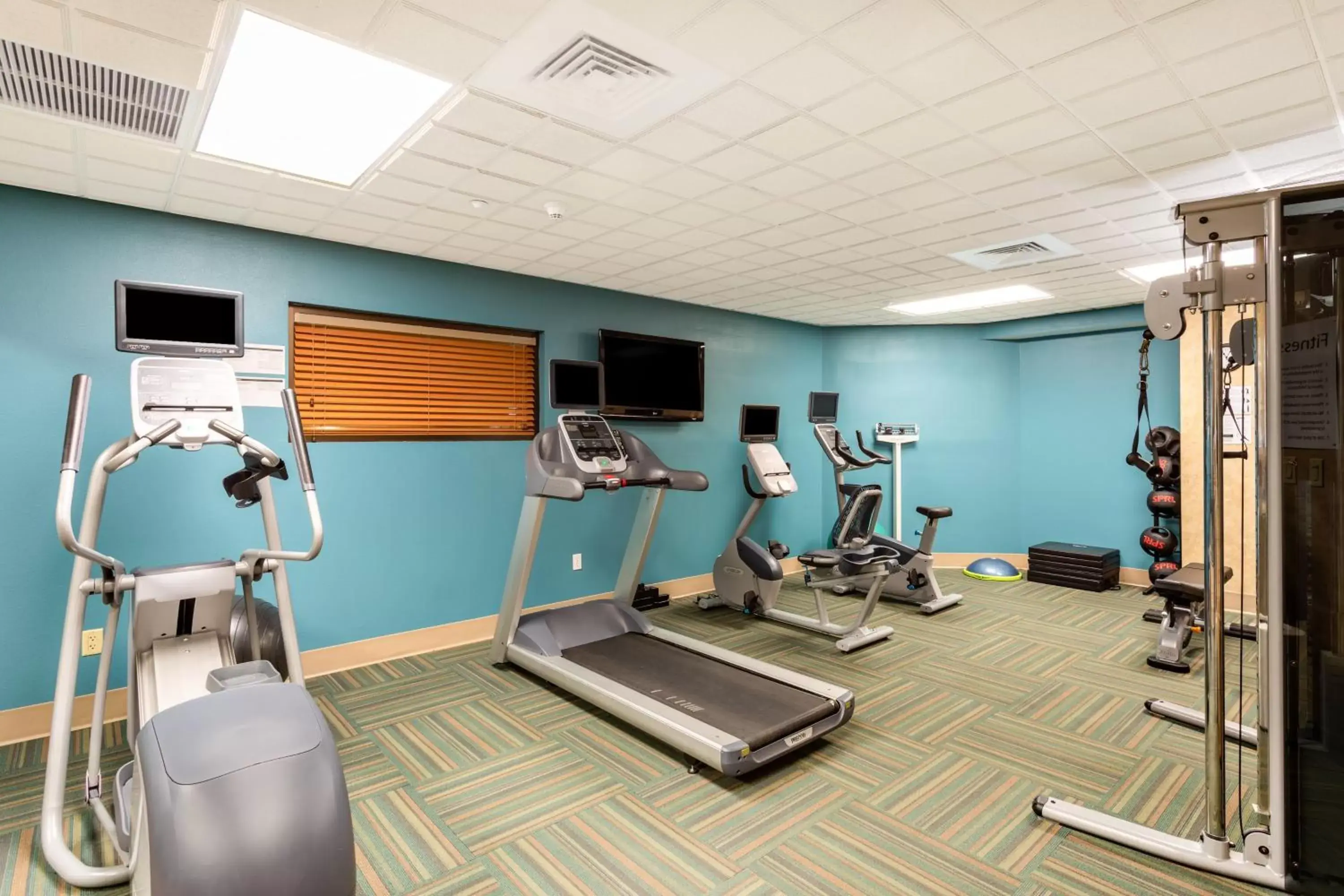 Fitness centre/facilities, Fitness Center/Facilities in Holiday Inn Express & Suites Bradenton East-Lakewood Ranch, an IHG Hotel