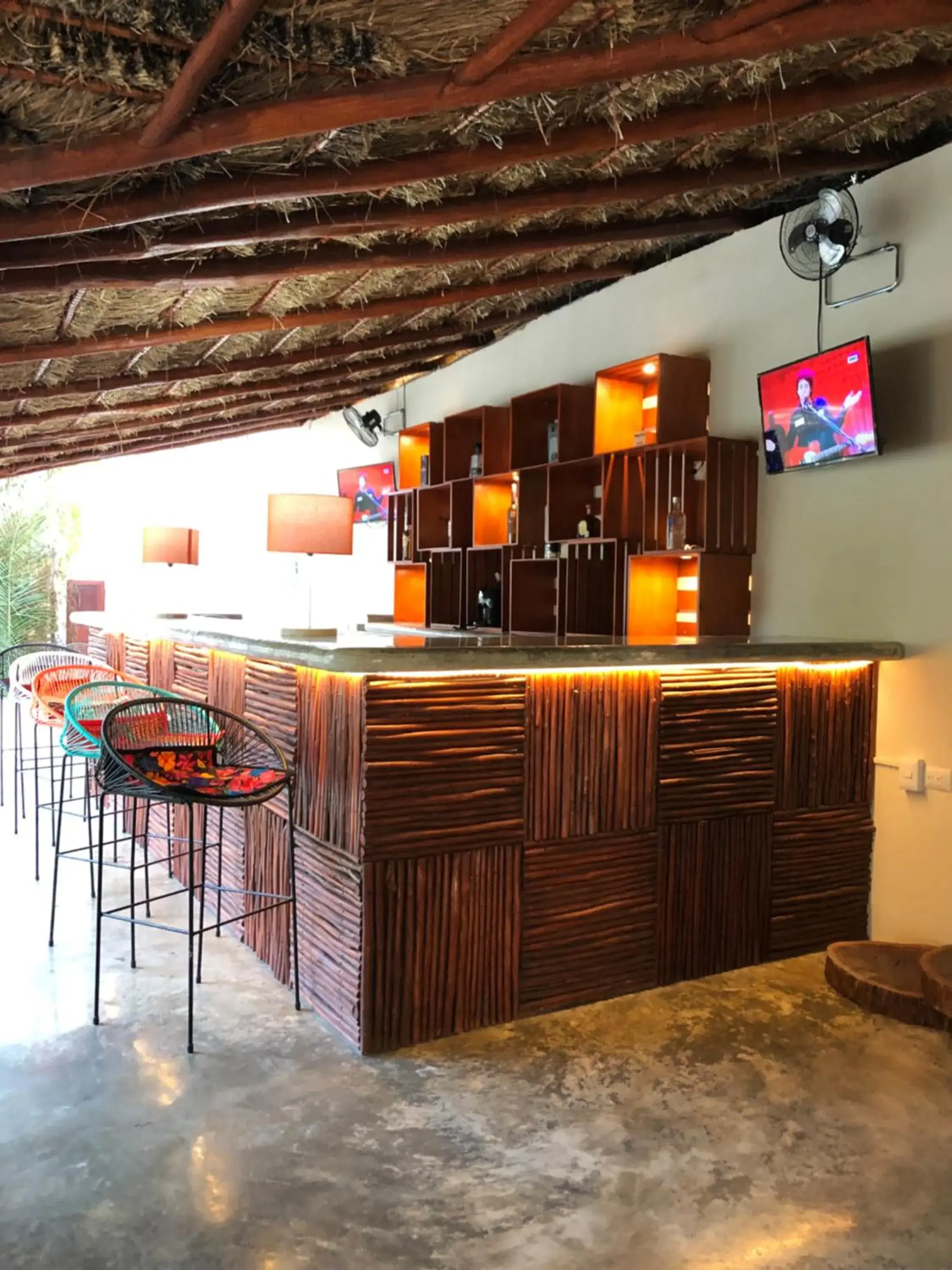 Lounge or bar, Lobby/Reception in Tierra maya Hotel & Sanctuary