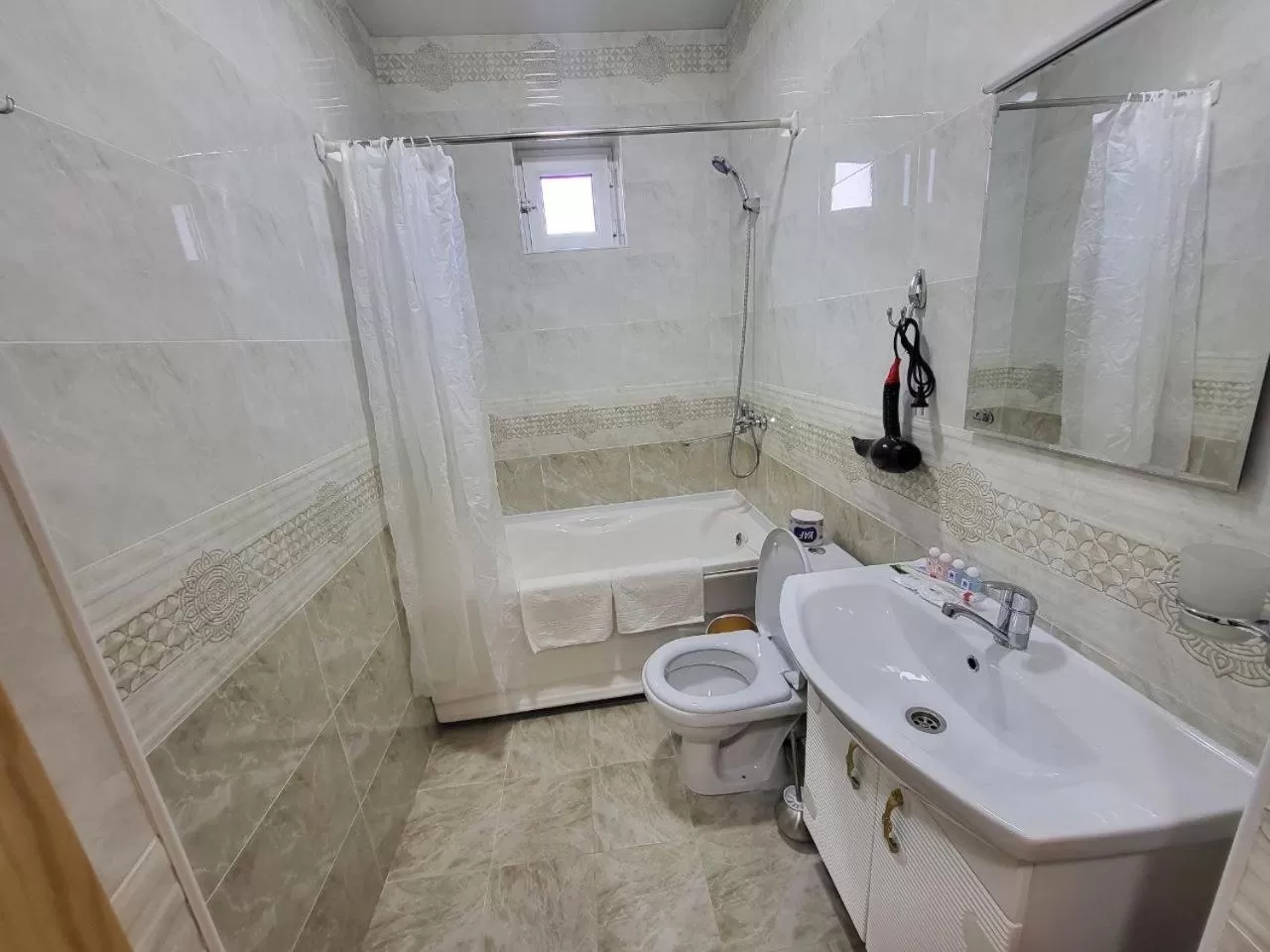 Ulli Oy Boutique Hotel & Terrace