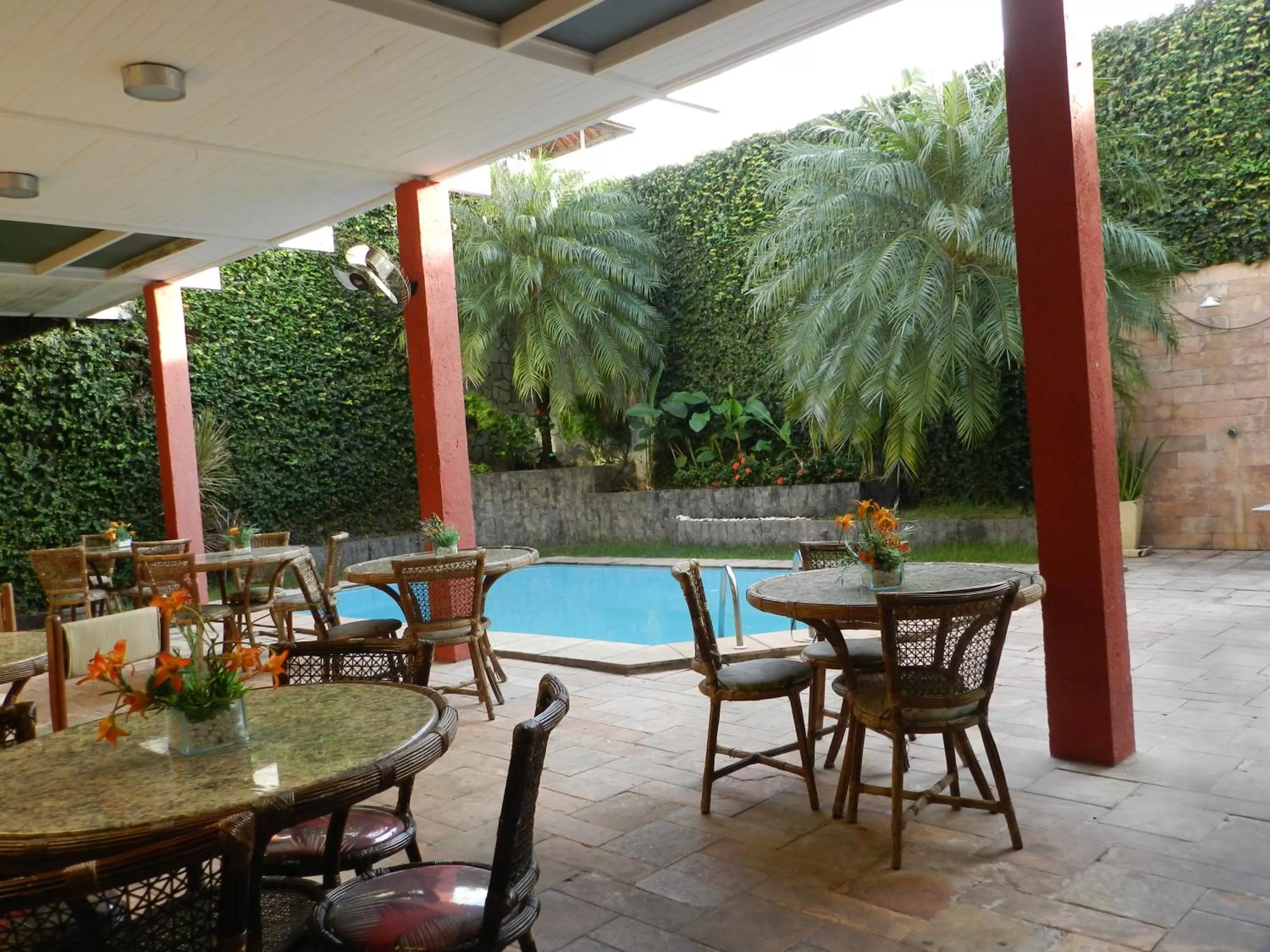 Pool view in Eldorado Inn