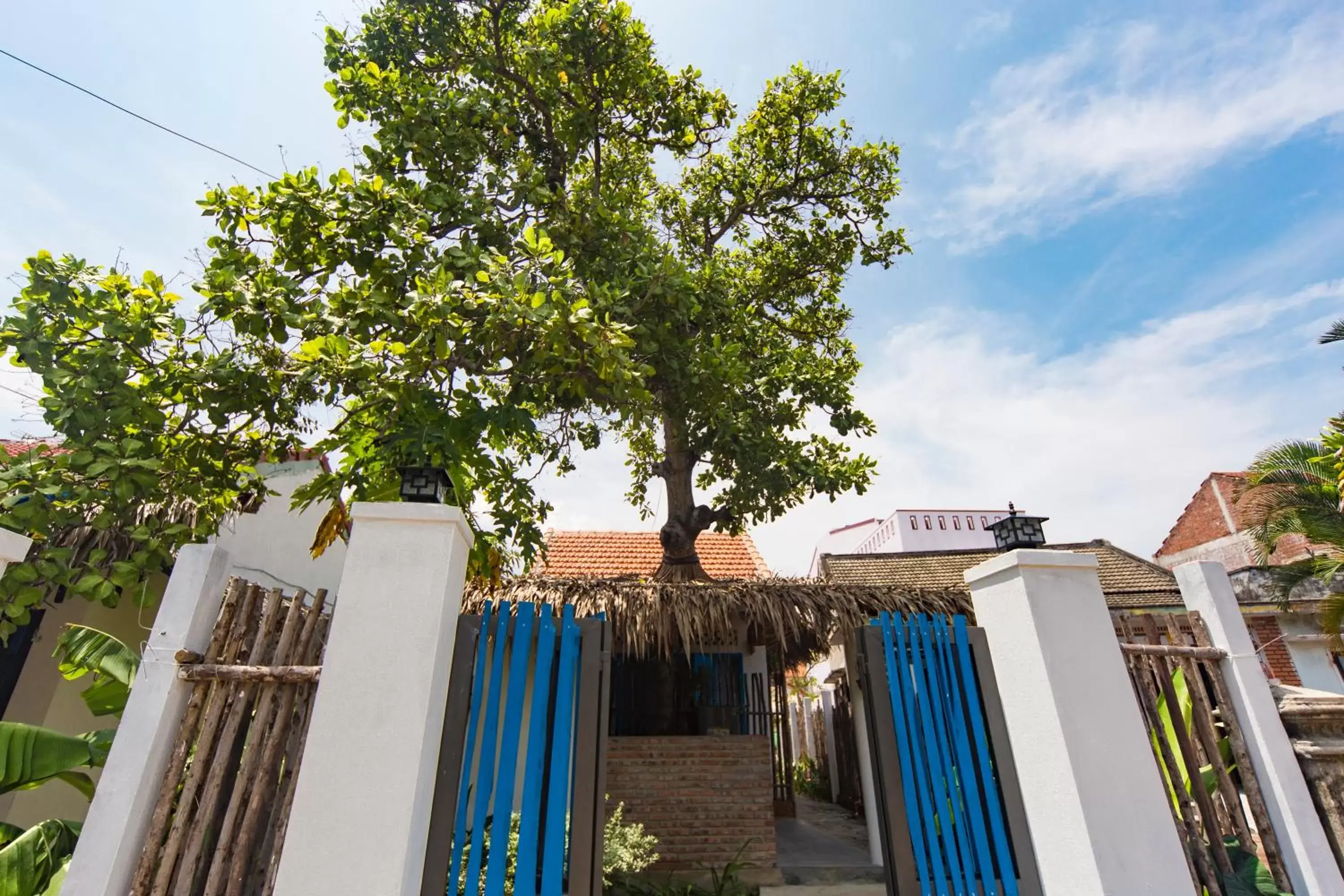 Facade/entrance, Patio/Outdoor Area in Cashew Tree Bungalow