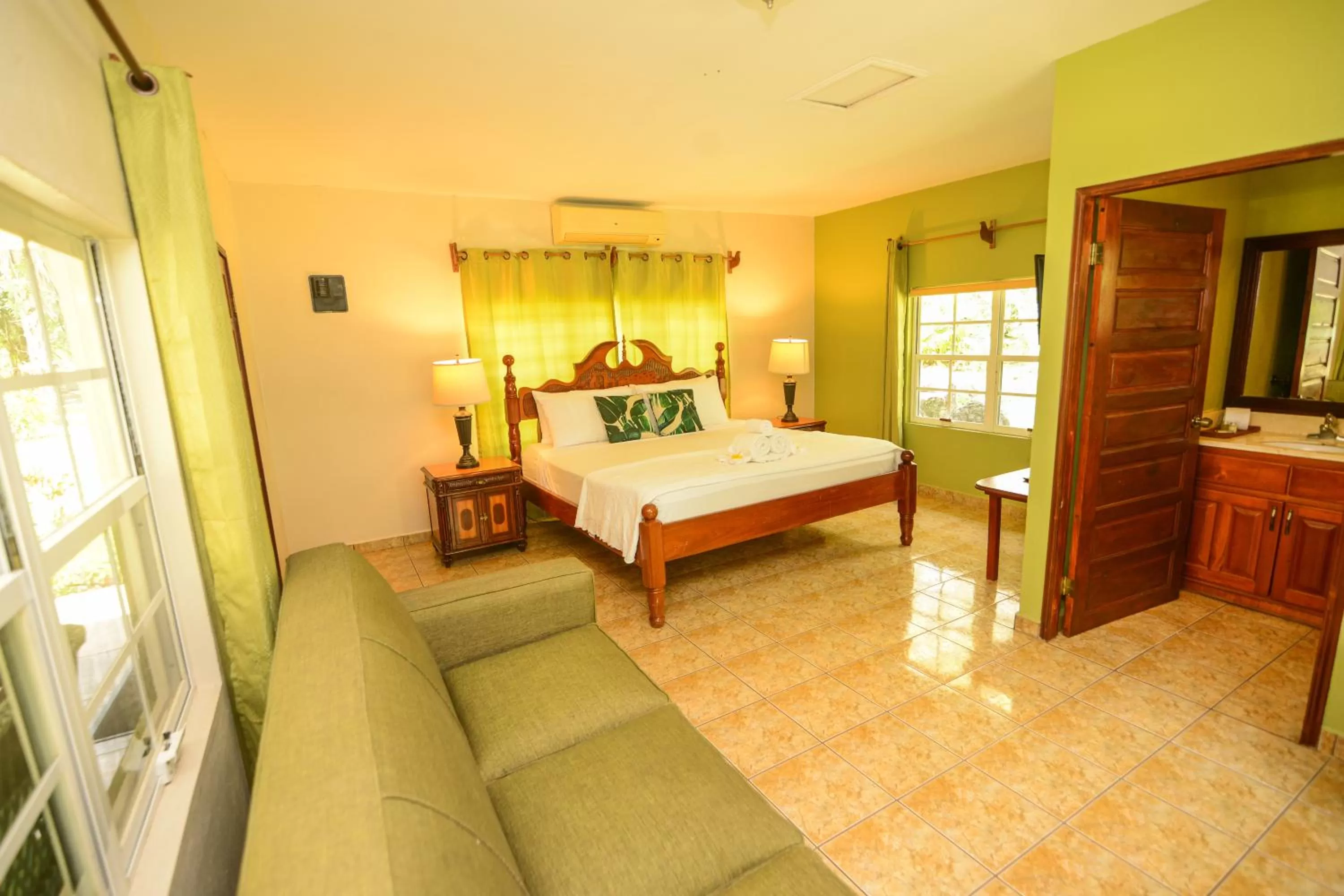 Bed in KikiWitz Resort