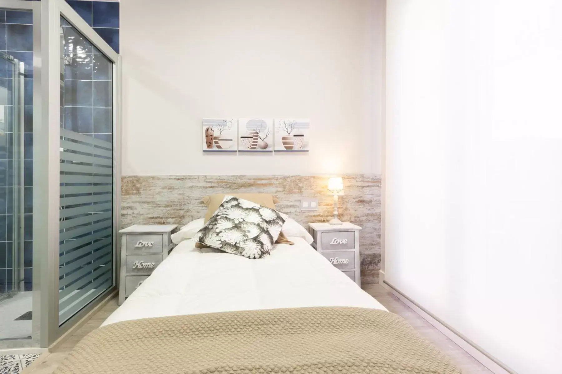 Bedroom in Urban Sabadell