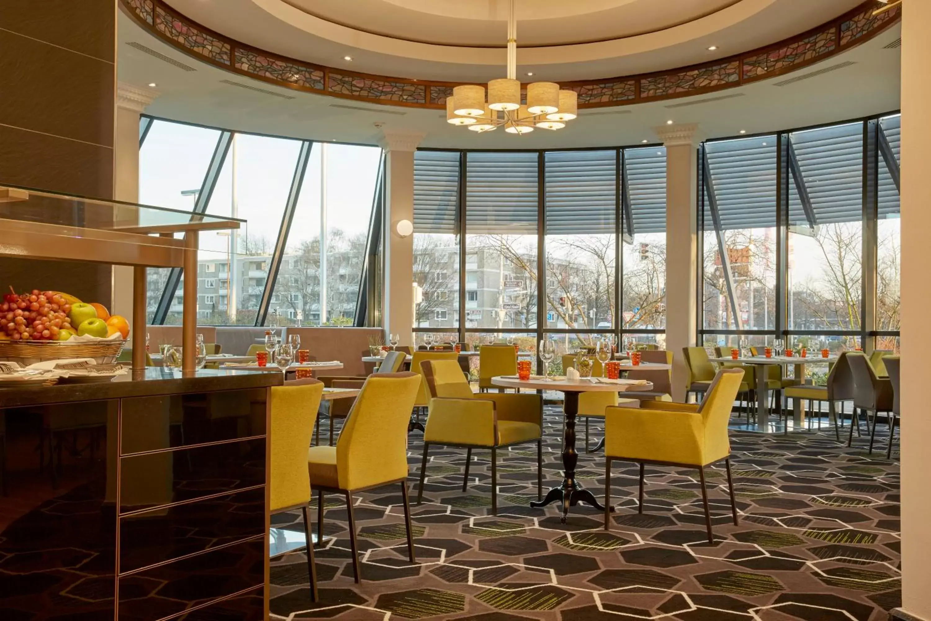 Restaurant/places to eat in H4 Hotel Hannover Messe, Trademark Collection by Wyndham Restaurant/places to eat in H4 Hotel Hannover Messe, Trademark Collection by Wyndham