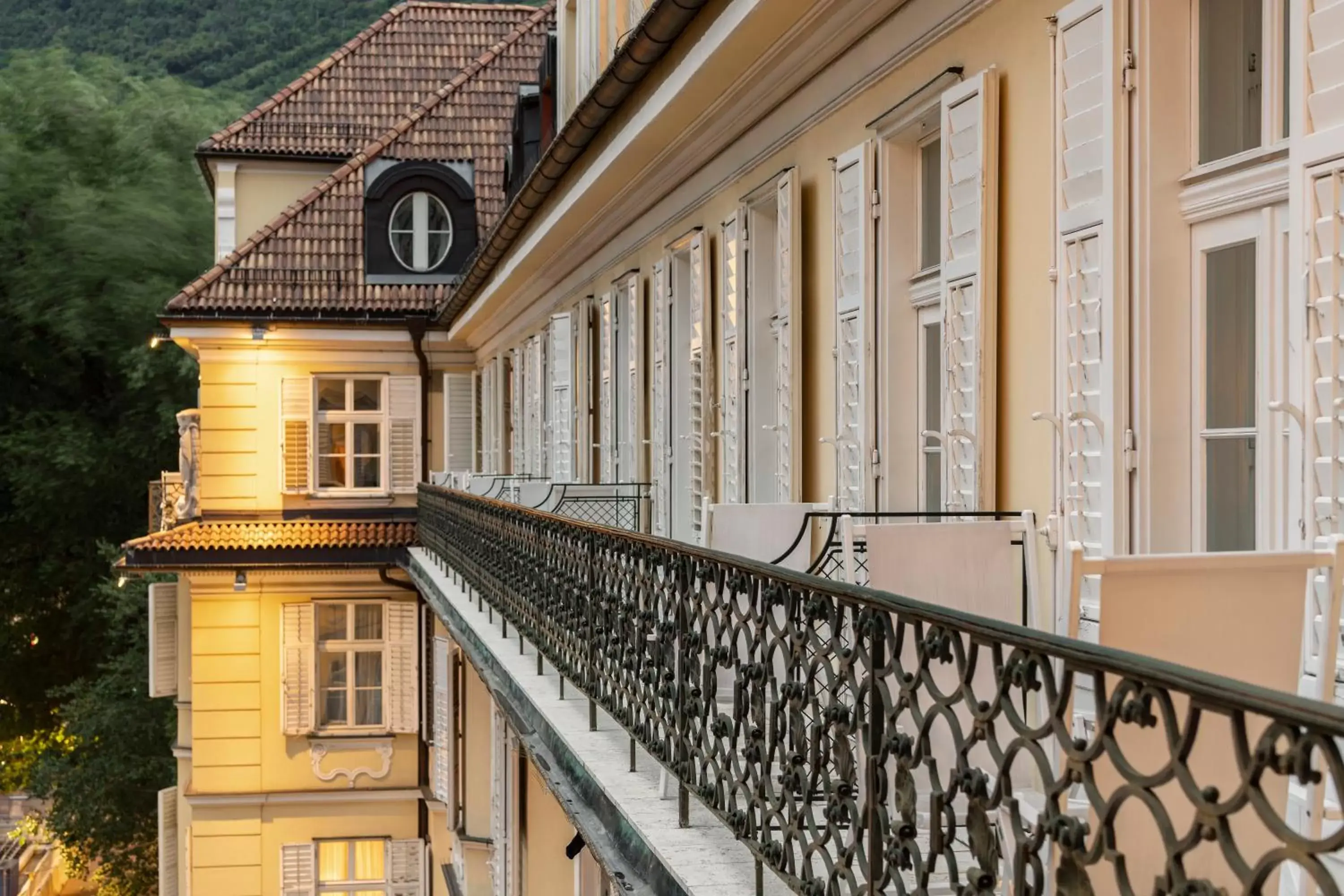 Property building in Parkhotel Laurin Property building in Parkhotel Laurin