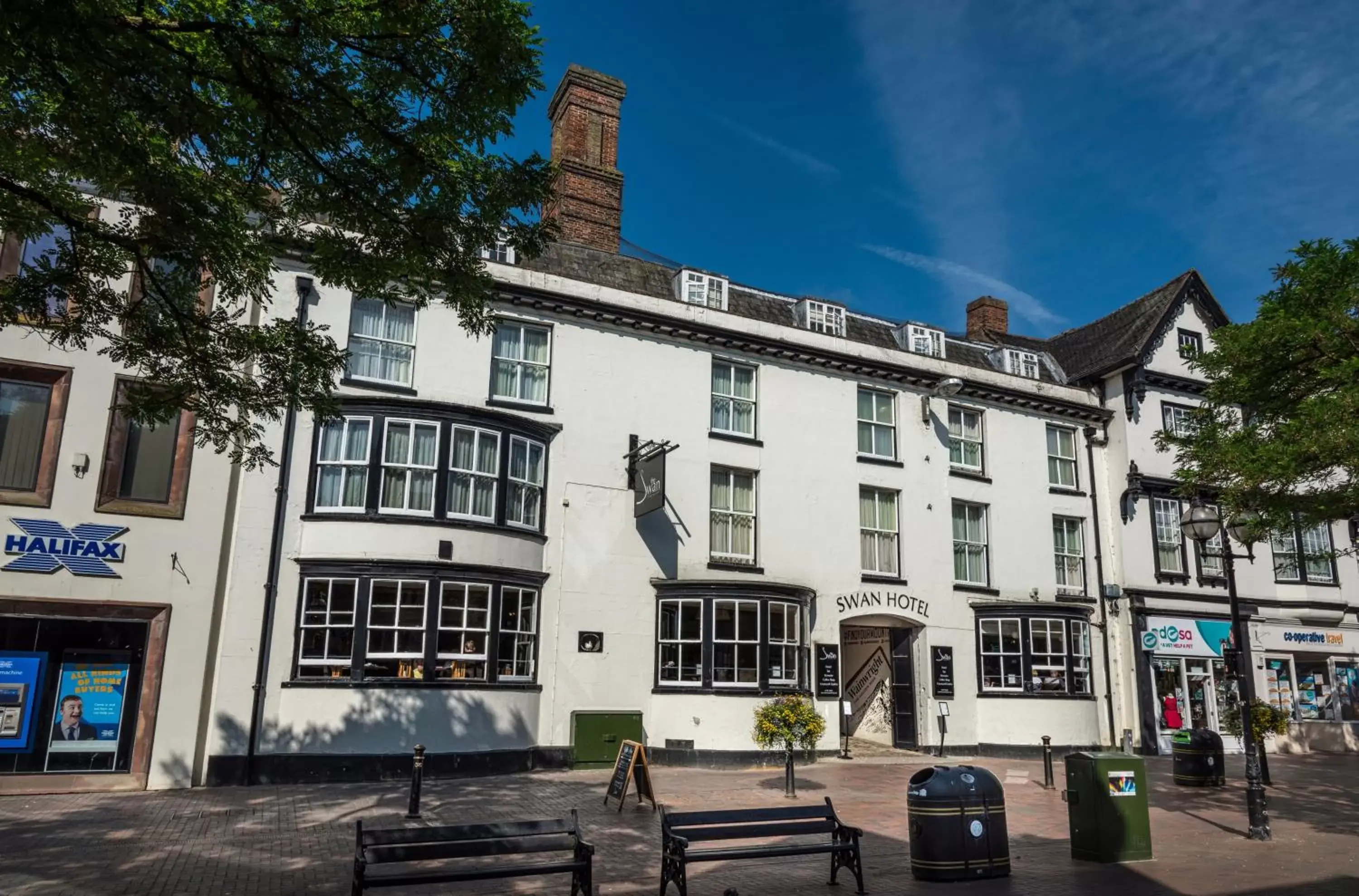 Property Building in The Swan Hotel, Stafford, Staffordshire