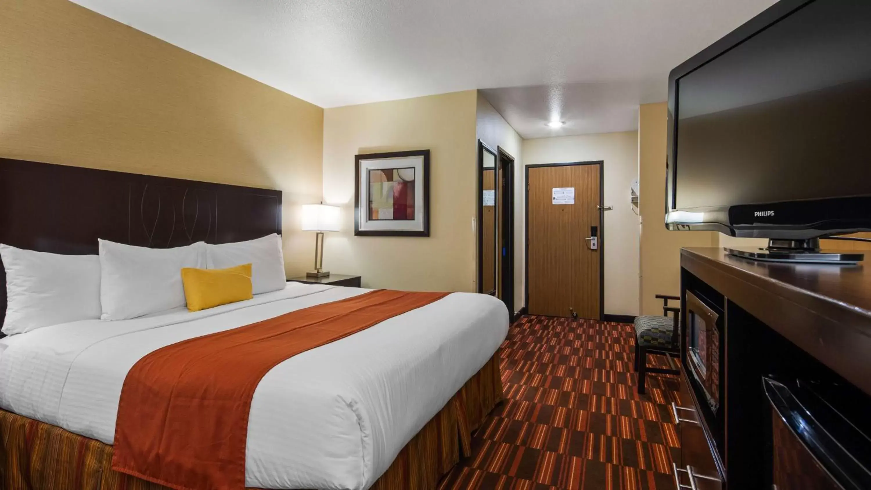 Photo of the whole room, Bed in Best Western Hermiston Inn