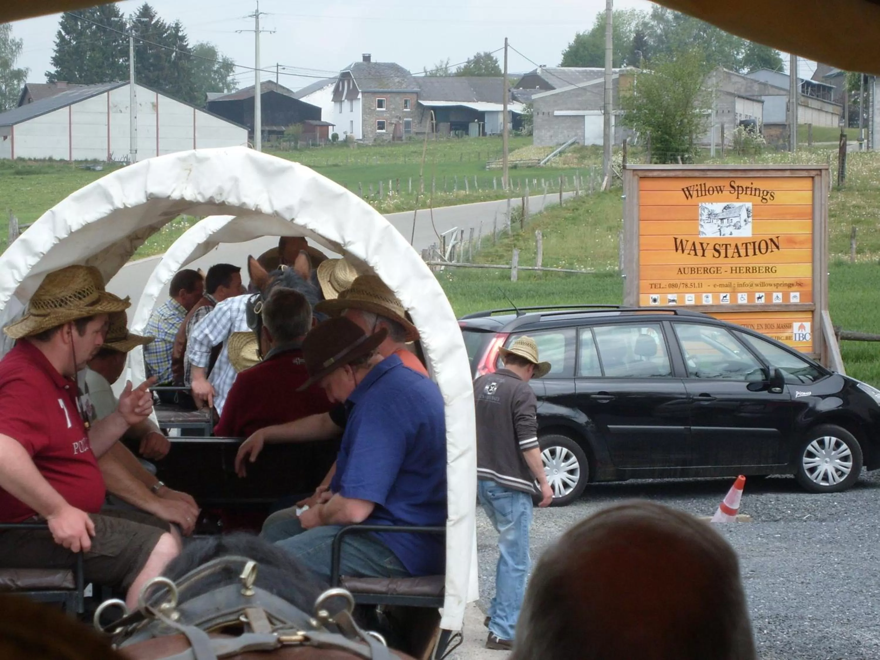 Entertainment in B&B Willow Springs Way Station