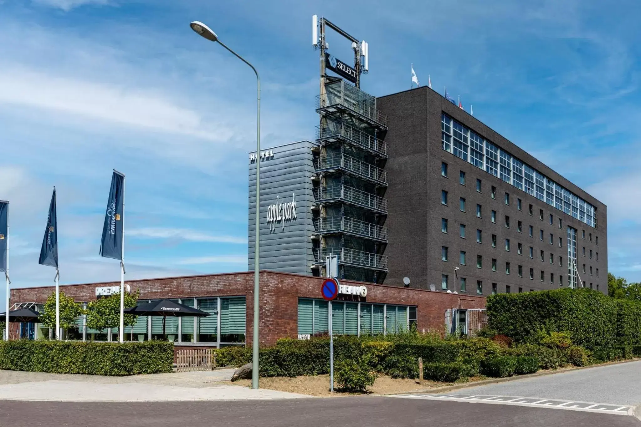 Property Building in Select Hotel Maastricht